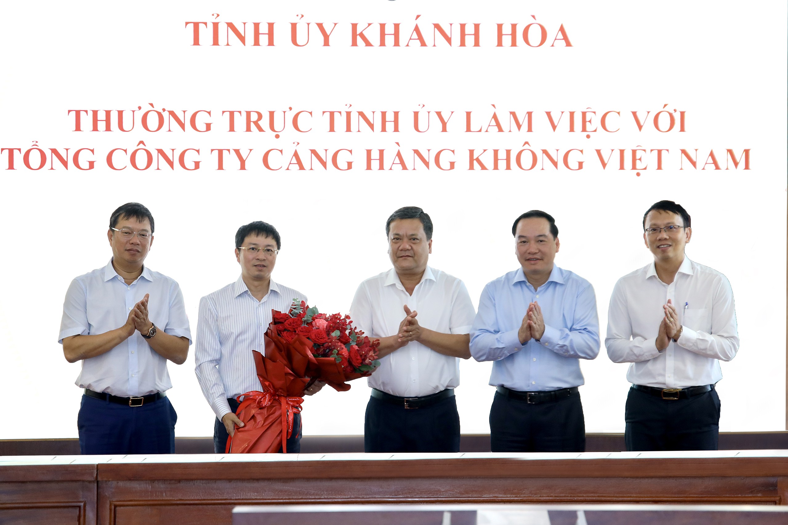 Khánh Hòa: ACV dự kiến đầu tư gần 12.000 tỉ đồng mở rộng sân bay Cam Ranh - Ảnh 1.