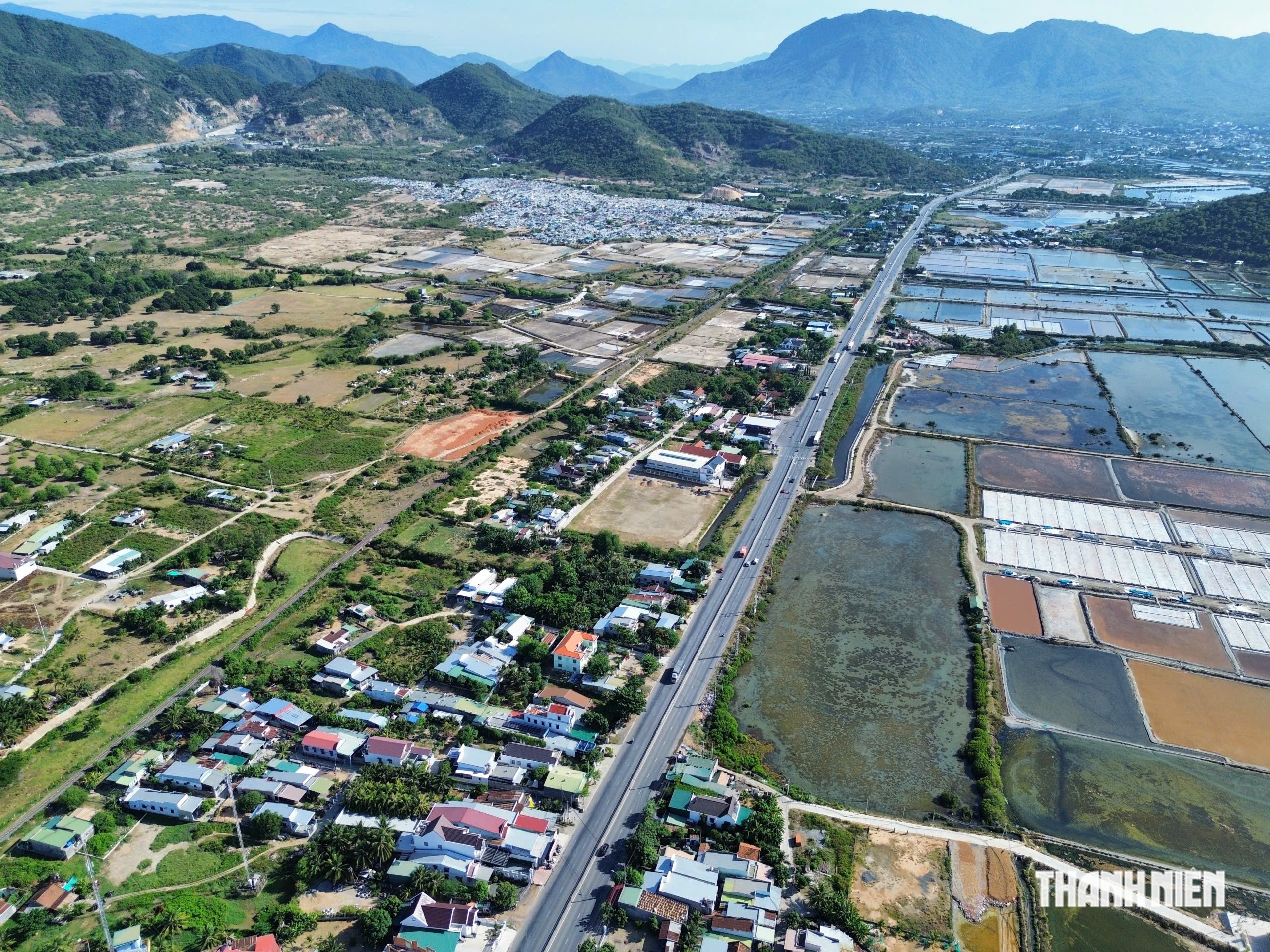 Kh&aacute;nh H&ograve;a: Giải ph&oacute;ng mặt bằng đường sắt tốc độ cao mới đạt 7,66%  - Ảnh 3.