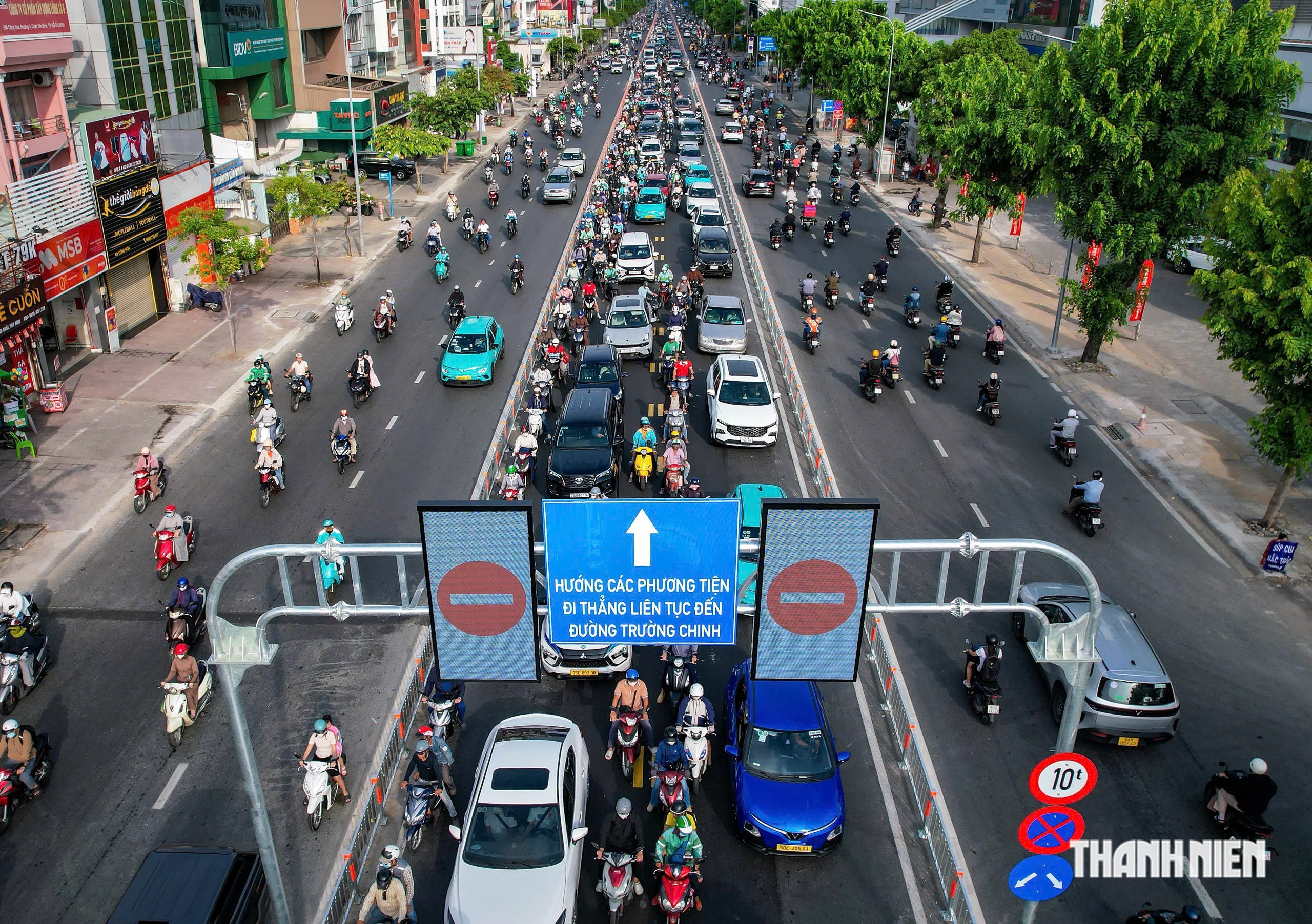  Vì sao vẫn đông xe nhưng không còn kẹt như trước? - Ảnh 1.