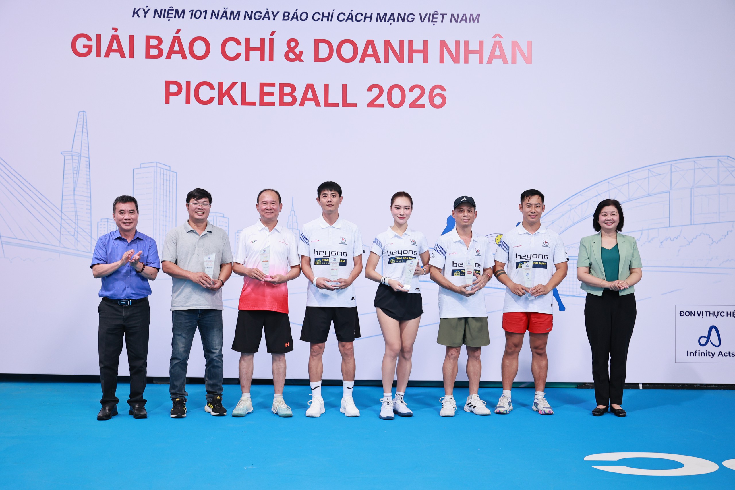 Những khoảnh khắc ấn tượng ở giải pickleball báo chí và doanh nghiệp TP.HCM 2026- Ảnh 10.