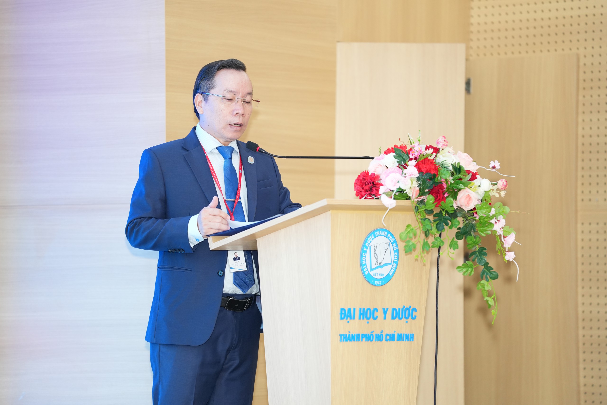 Đại học Y Dược TP.HCM phát động cuộc thi thiết kế linh vật đại diện thương hiệu - Ảnh 1.