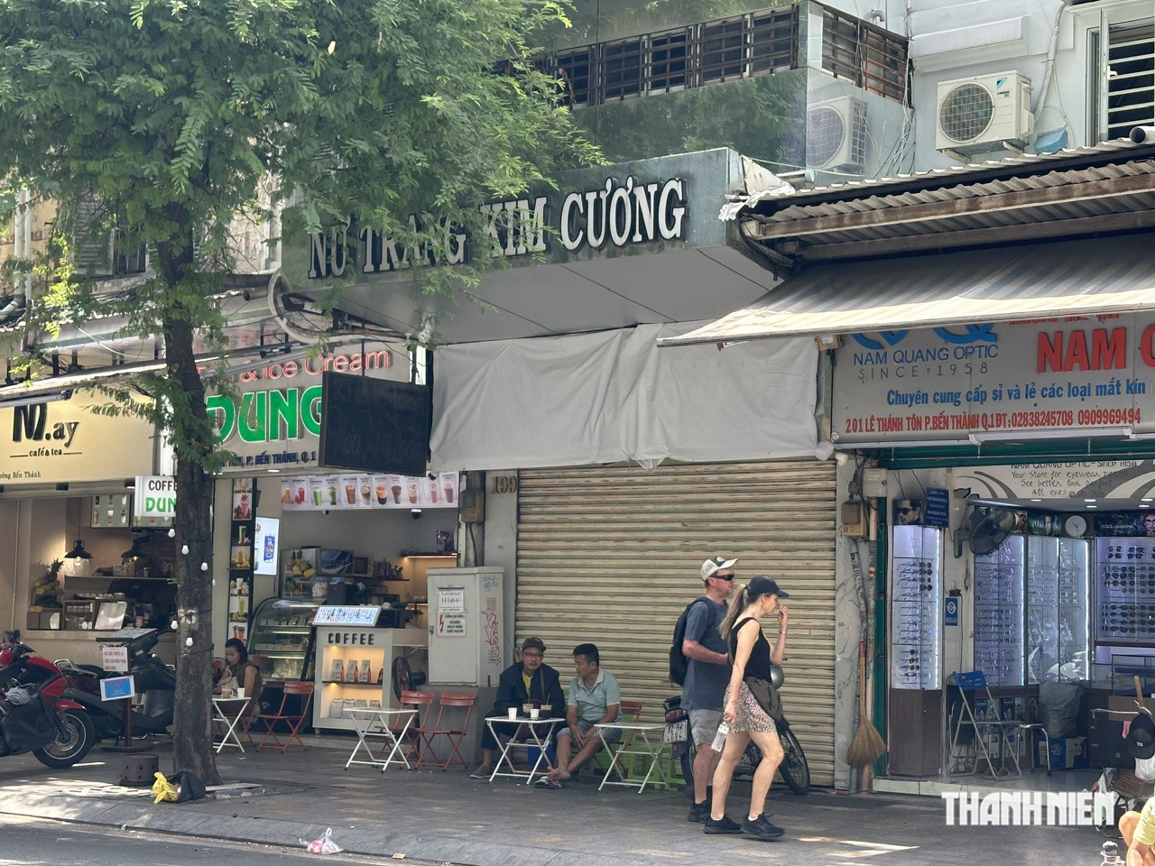 Cảnh đ&oacute;ng cửa, đ&igrave;u hiu tại c&aacute;c tiệm v&agrave;ng, kim cương - Ảnh 11.