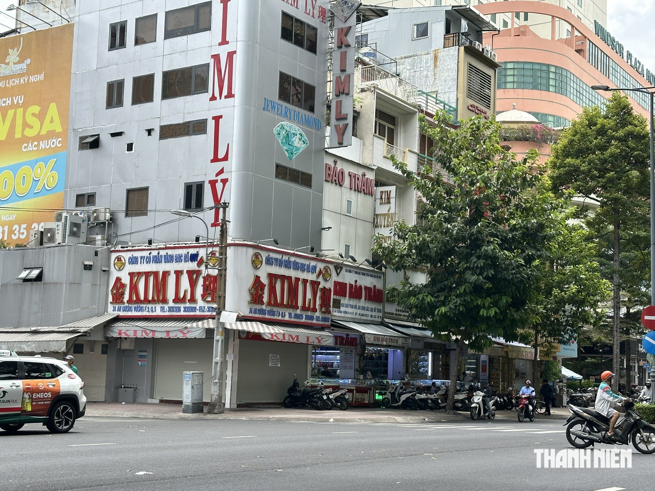 Cảnh đ&oacute;ng cửa, đ&igrave;u hiu tại c&aacute;c tiệm v&agrave;ng, kim cương - Ảnh 8.