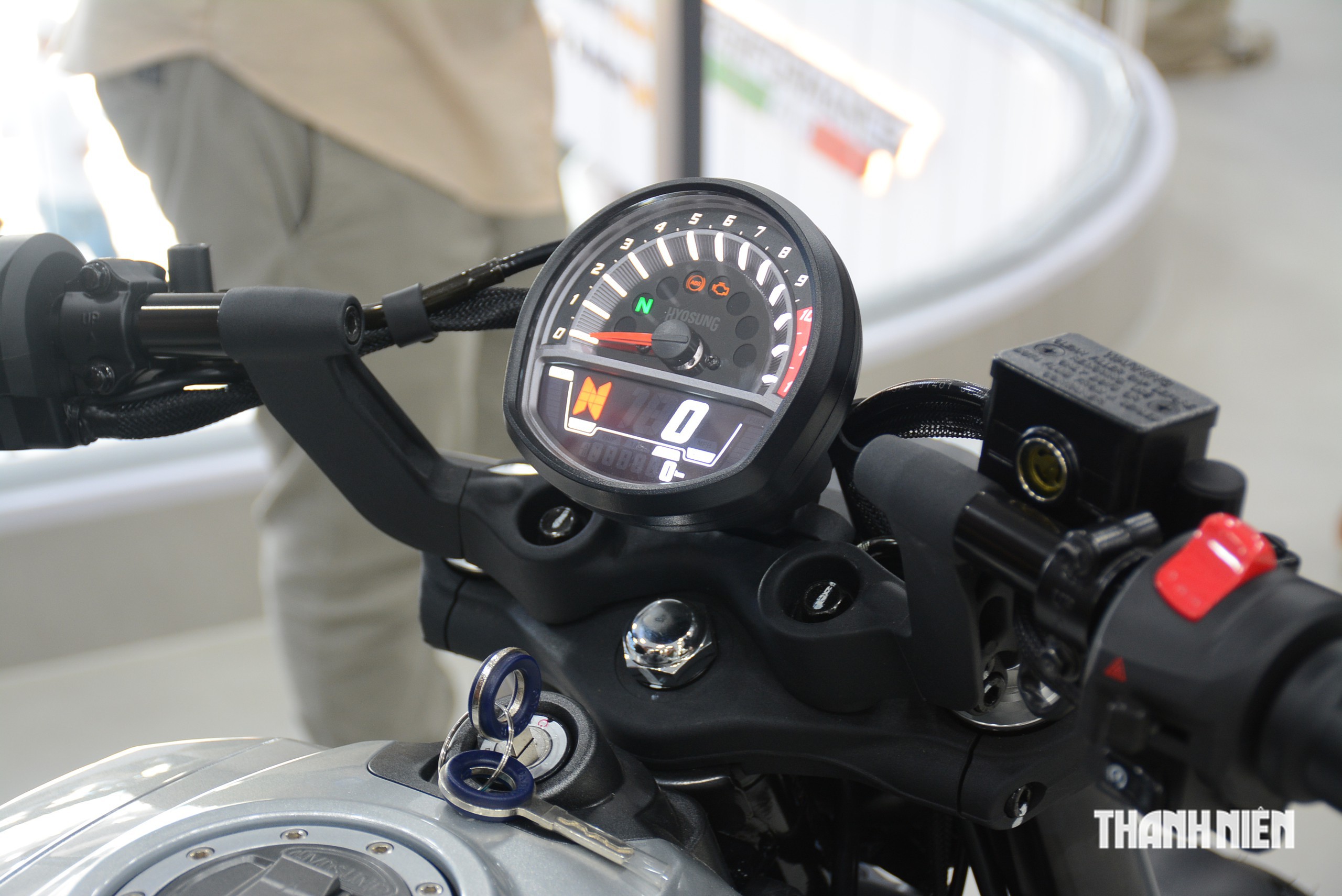 M&ocirc; t&ocirc; cruiser thương hiệu H&agrave;n Quốc Hyosung GV350X về Việt Nam, gi&aacute; 135 triệu - Ảnh 7.