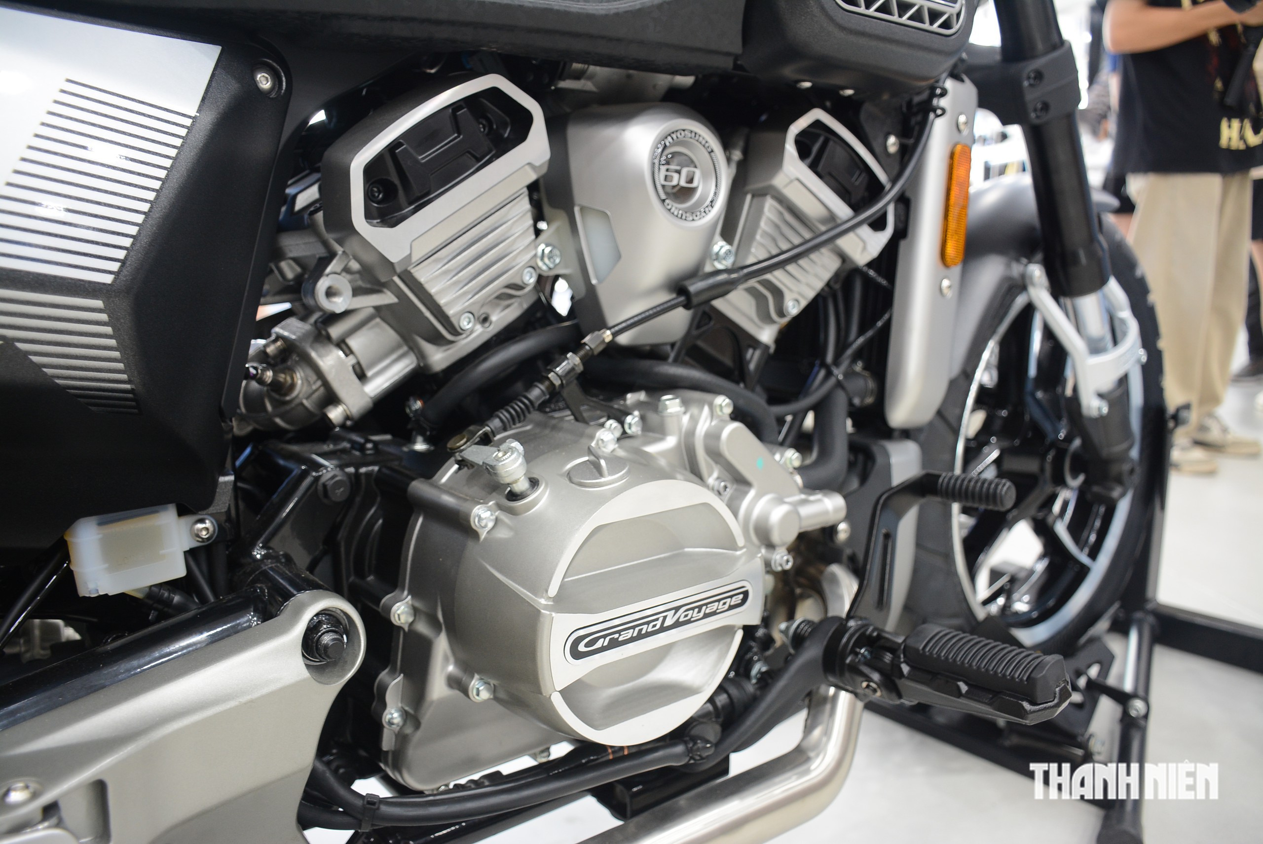 M&ocirc; t&ocirc; cruiser thương hiệu H&agrave;n Quốc Hyosung GV350X về Việt Nam, gi&aacute; 135 triệu - Ảnh 8.