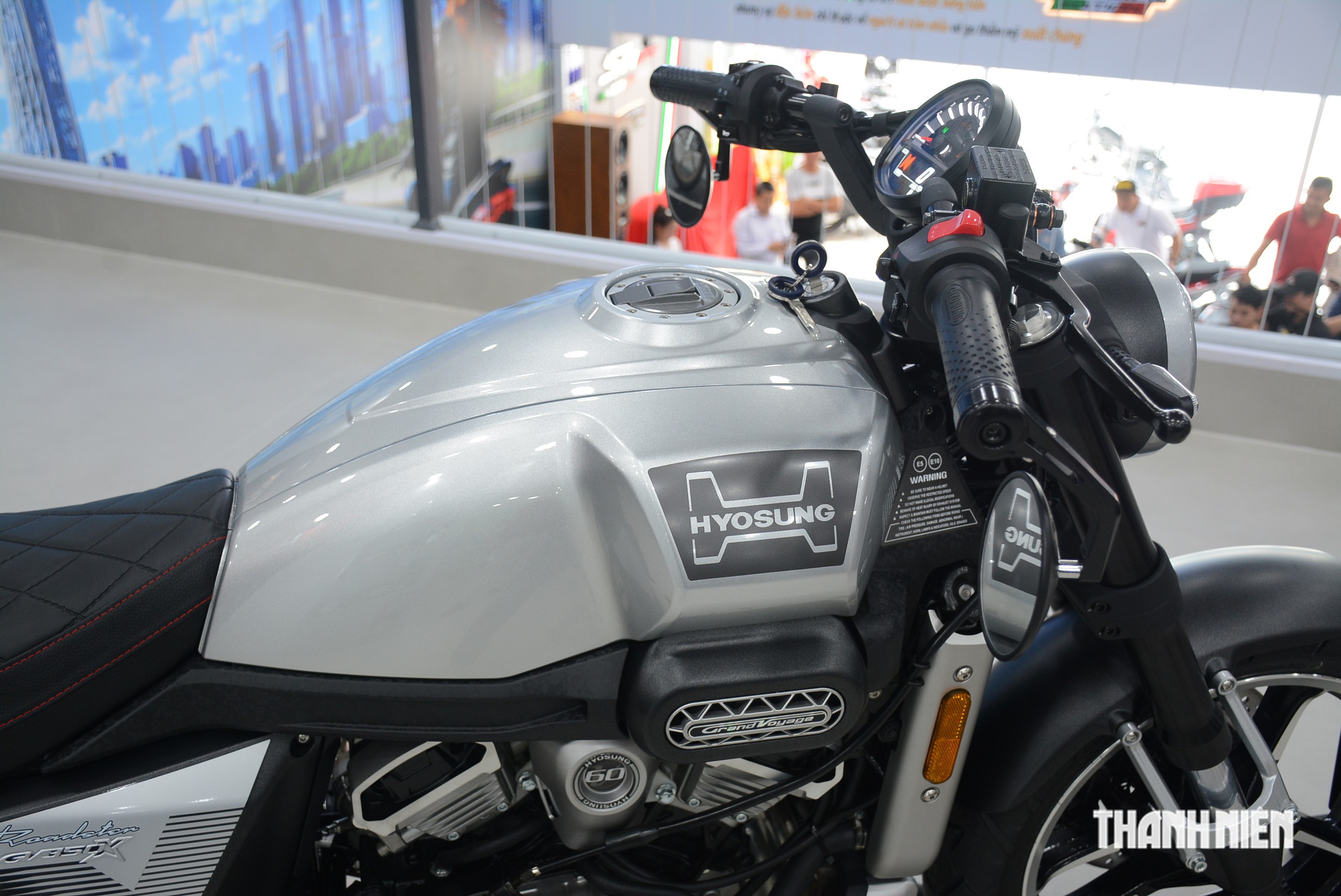 M&ocirc; t&ocirc; cruiser thương hiệu H&agrave;n Quốc Hyosung GV350X về Việt Nam, gi&aacute; 135 triệu - Ảnh 4.