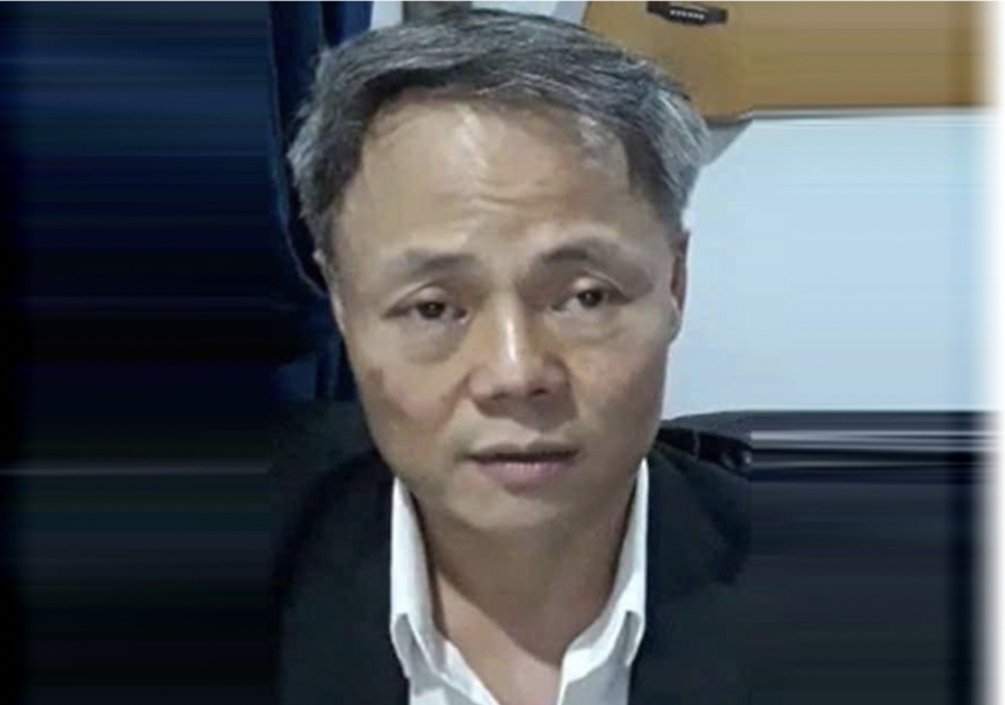 Tòa án Hà Nội ấn định ngày xét xử, kêu gọi Đoàn Bảo Châu ra đầu thú - Ảnh 1.