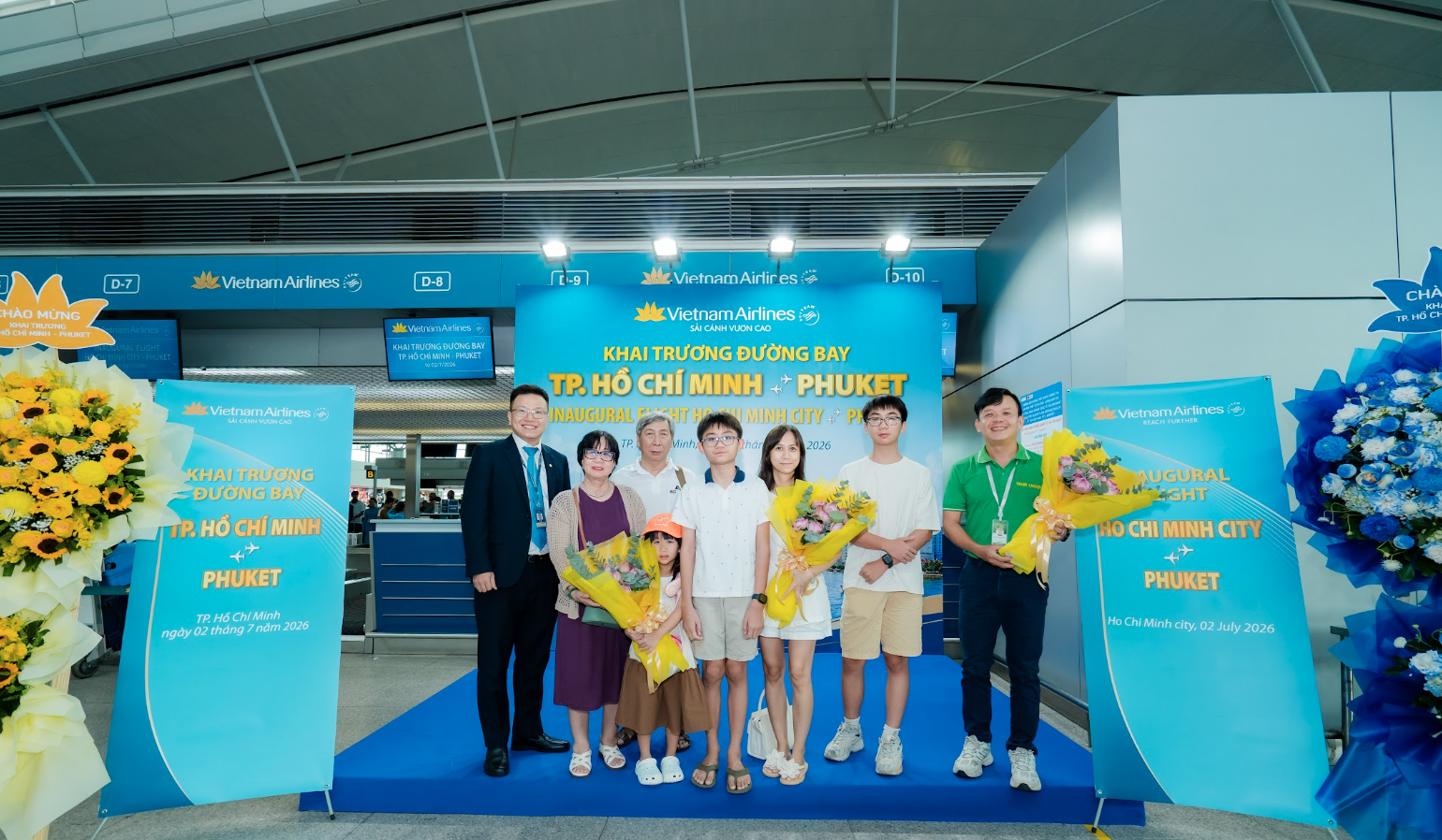 Vietnam Airlines chính thức khai trương đường bay TP.HCM - Phuket  - Ảnh 2.