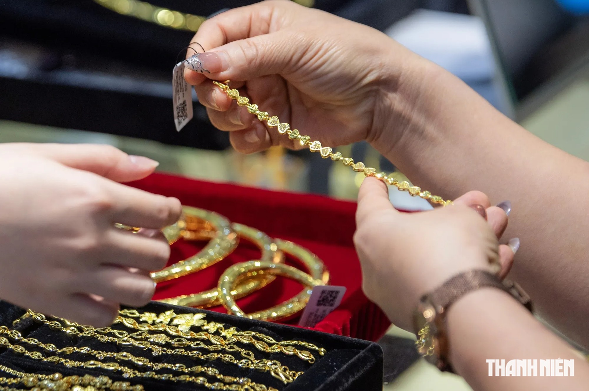 Giá vàng quay đầu giảm chiều 30.7 - Ảnh 1.