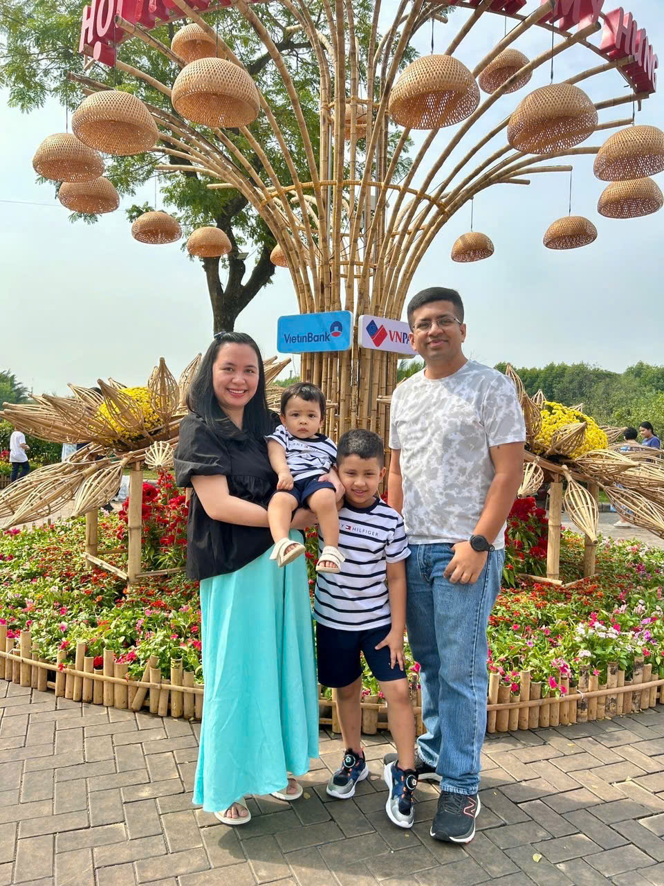 Vợ Việt chồng Ấn Độ, nên duyên từ câu 'chào buổi sáng' và 'hẹn gặp lại' - Ảnh 4.