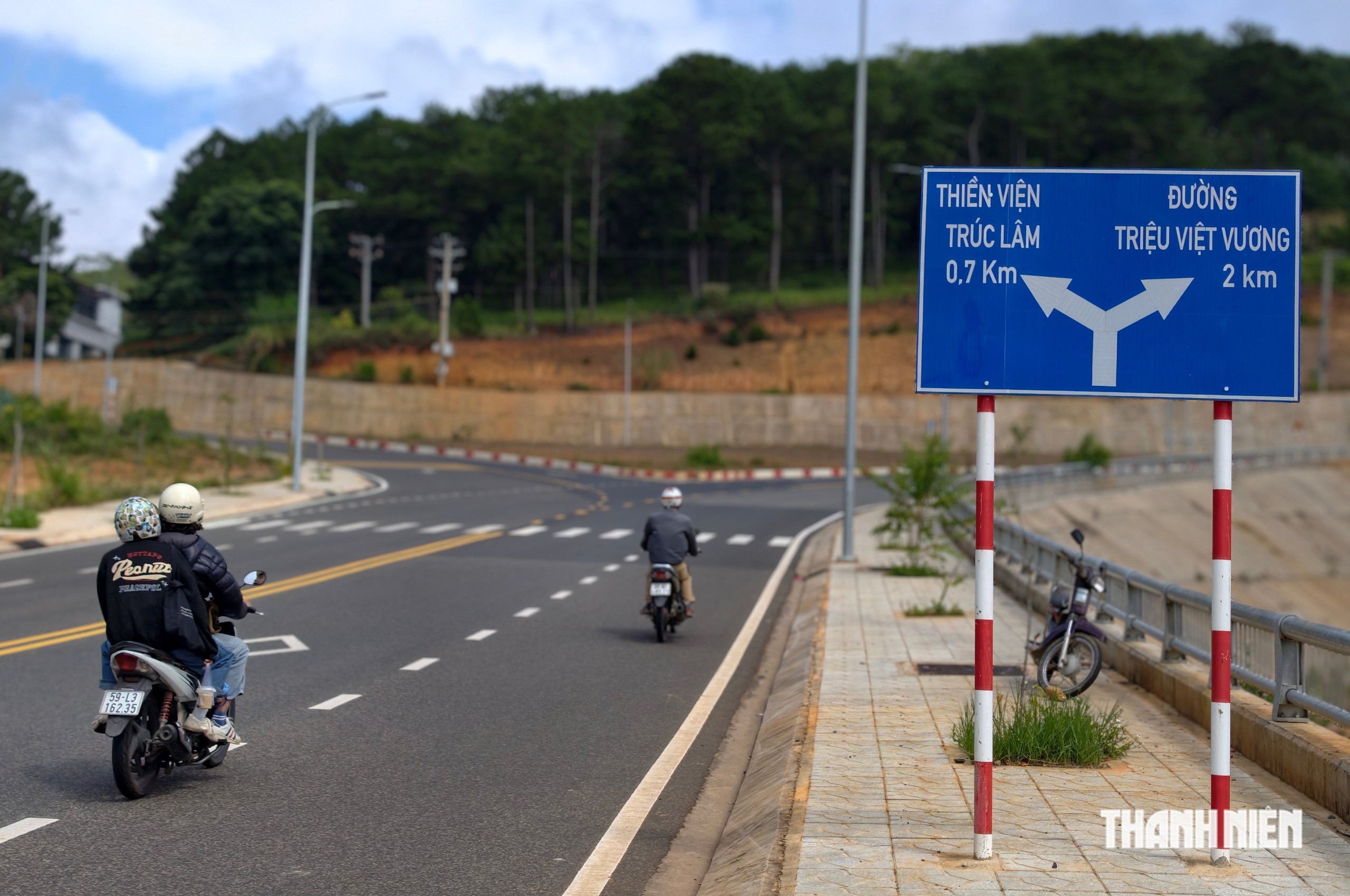 Đường vành đai Đà Lạt đẹp như dải lụa- Ảnh 7.