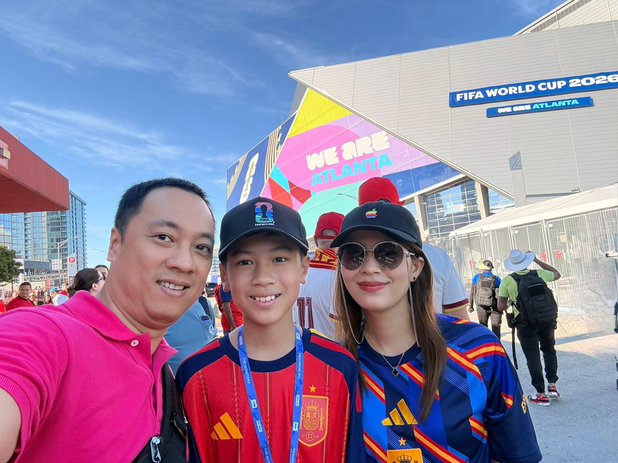 Đưa con sang Mỹ xem World Cup: L&yacute; do kh&ocirc;ng chỉ l&agrave; chiều! - Ảnh 3.
