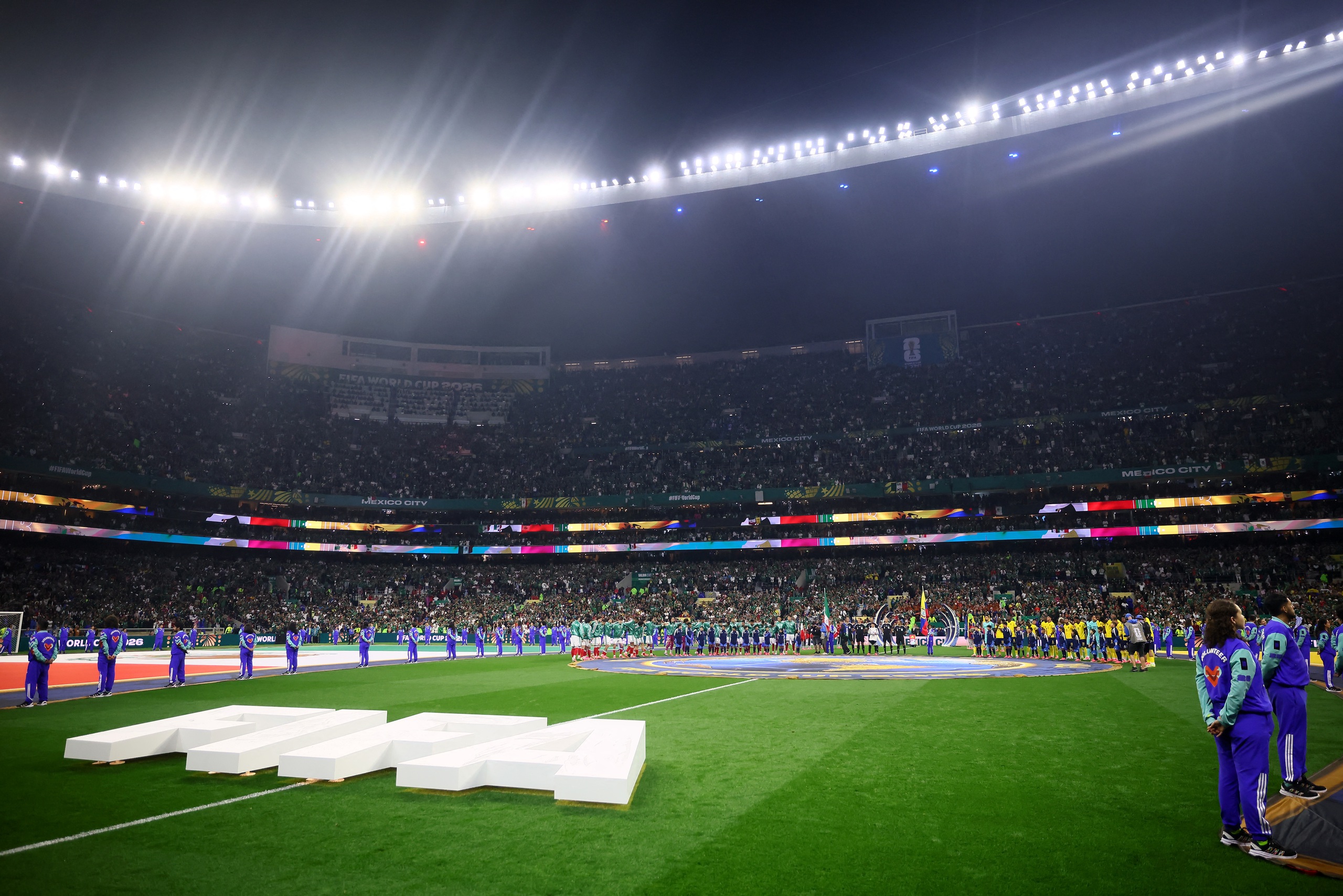 Tại sao sân nhà đang trở thành vũ khí thật sự ở World Cup 2026? - Ảnh 1.