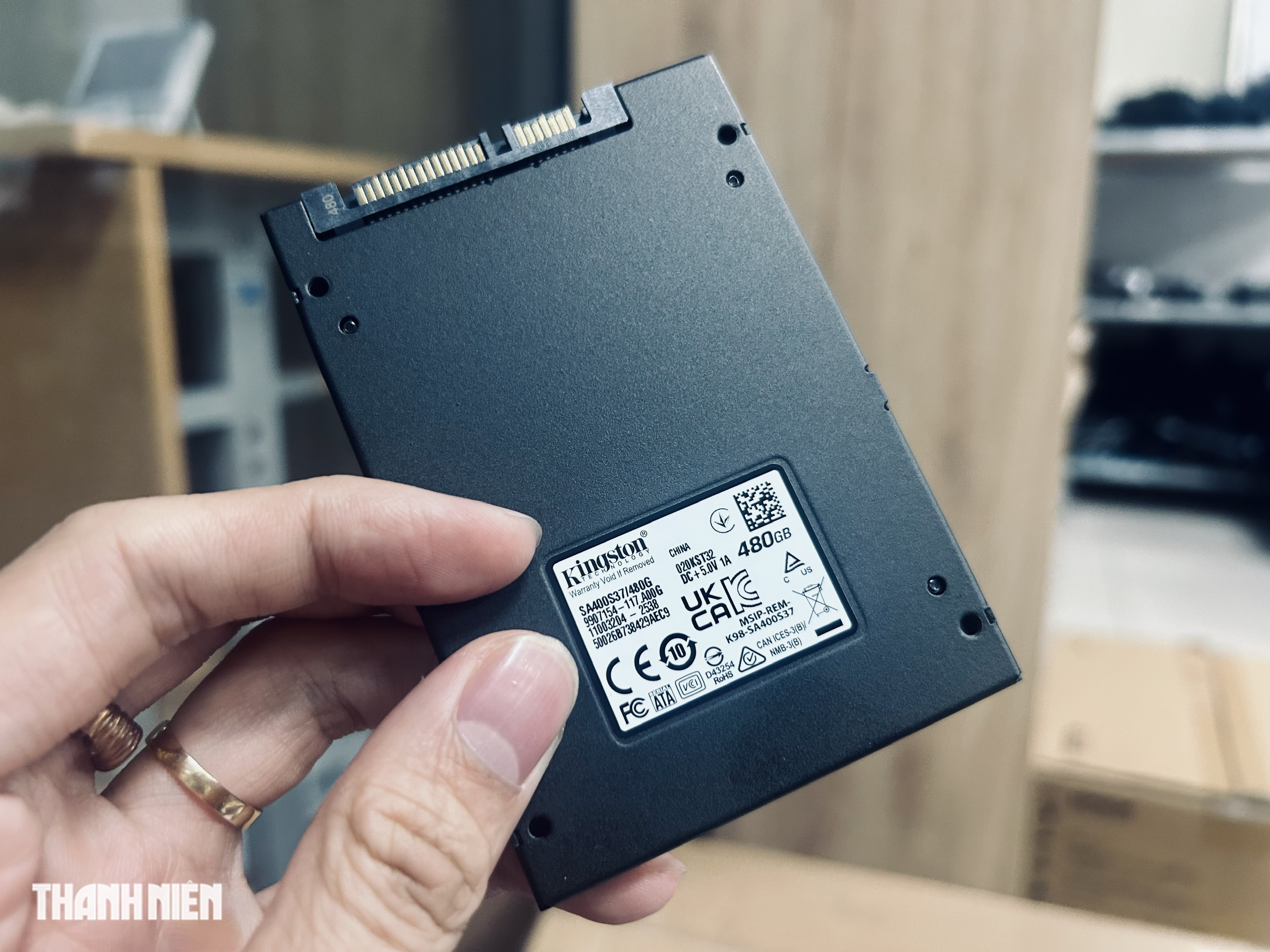 Mẹo hay giúp ổ SSD 'sống thọ' thêm nhiều năm - Ảnh 1.
