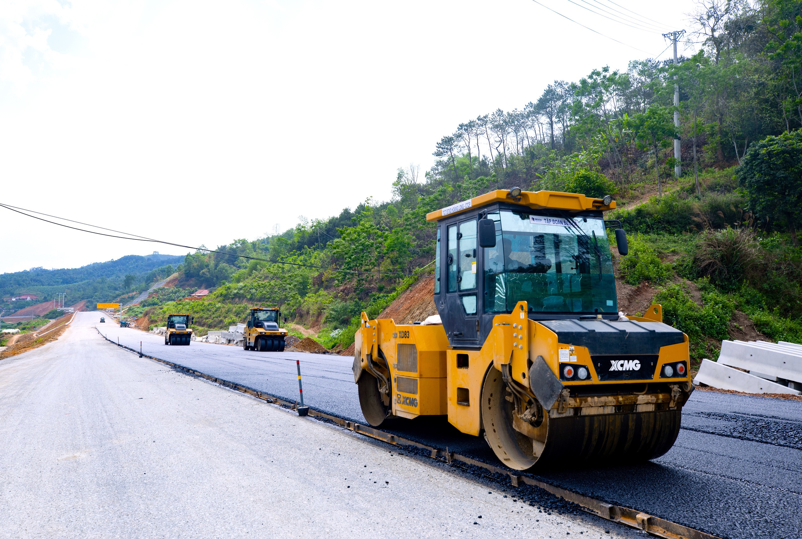 Sắp hoàn thành tuyến cao tốc nối cửa khẩu đường bộ lớn nhất miền Bắc- Ảnh 6.