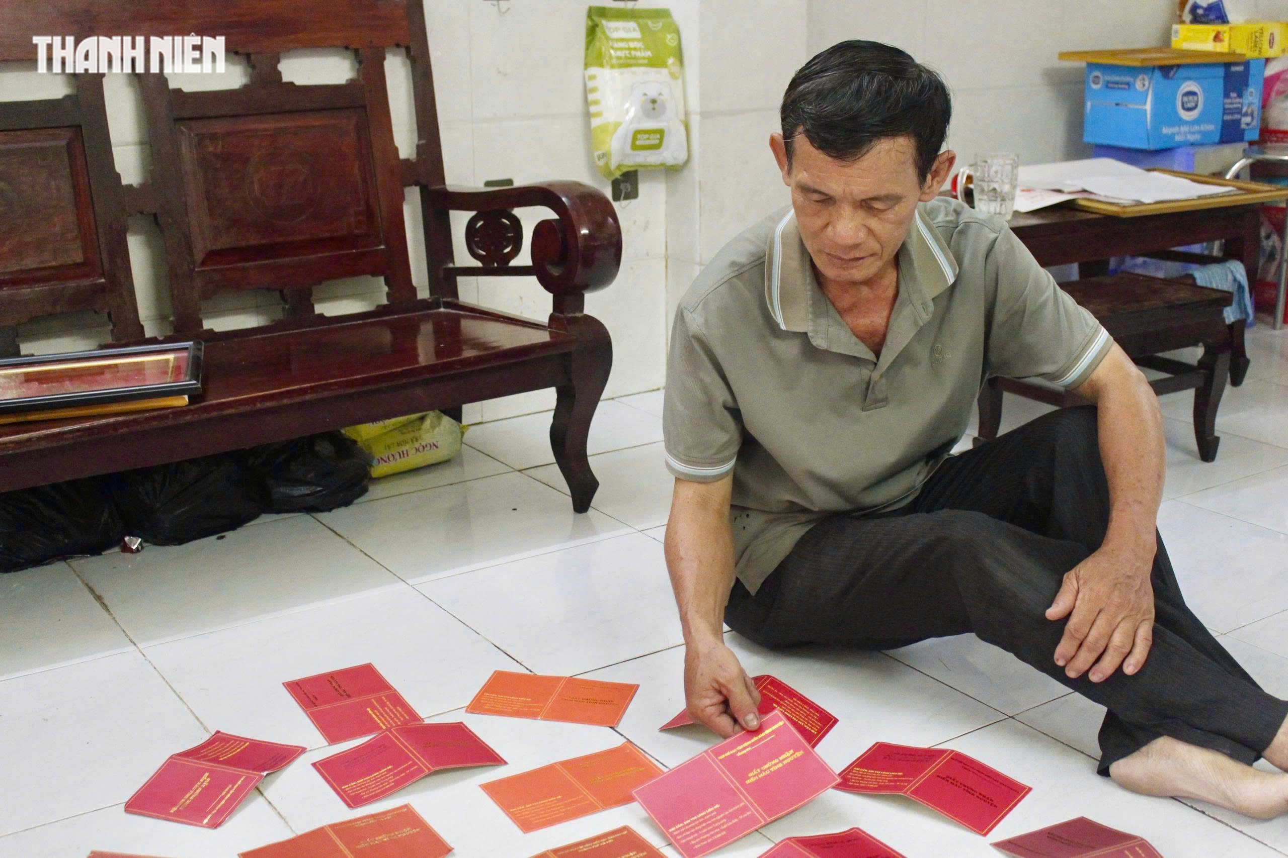 Bị dị nghị 'bán máu', người hùng hơn 100 lần làm điều không ai ngờ- Ảnh 2.