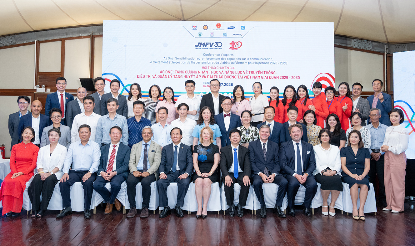 Kiểm soát tăng huyết áp, tiểu đường: Không phải chỉ dựa vào thuốc kê đơn - Ảnh 1.