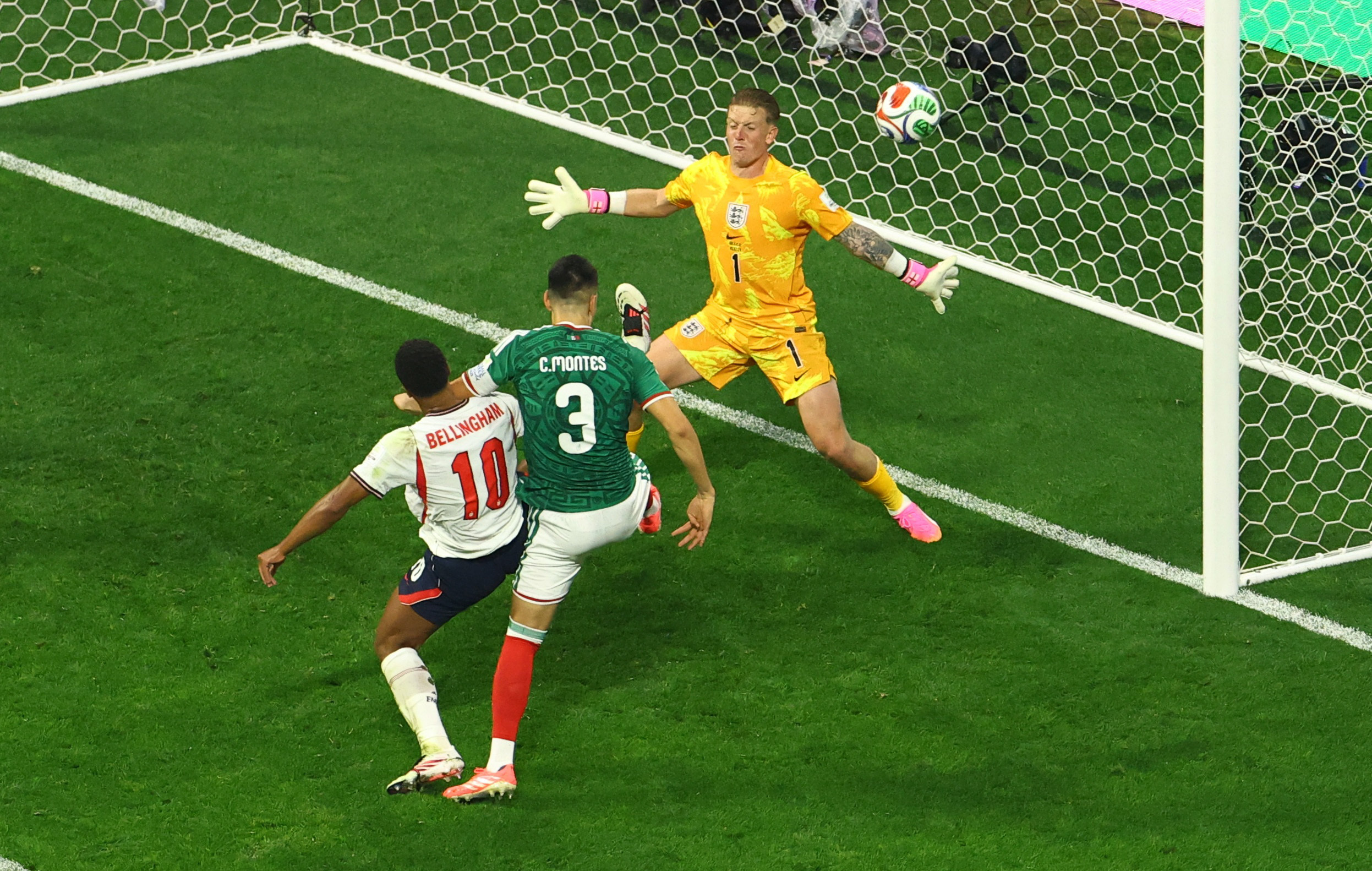 Bellingham tái lập thành tích của Maradona, vượt mặt Owen: Cứu Anh trong 'đường tơ kẽ tóc'- Ảnh 8.