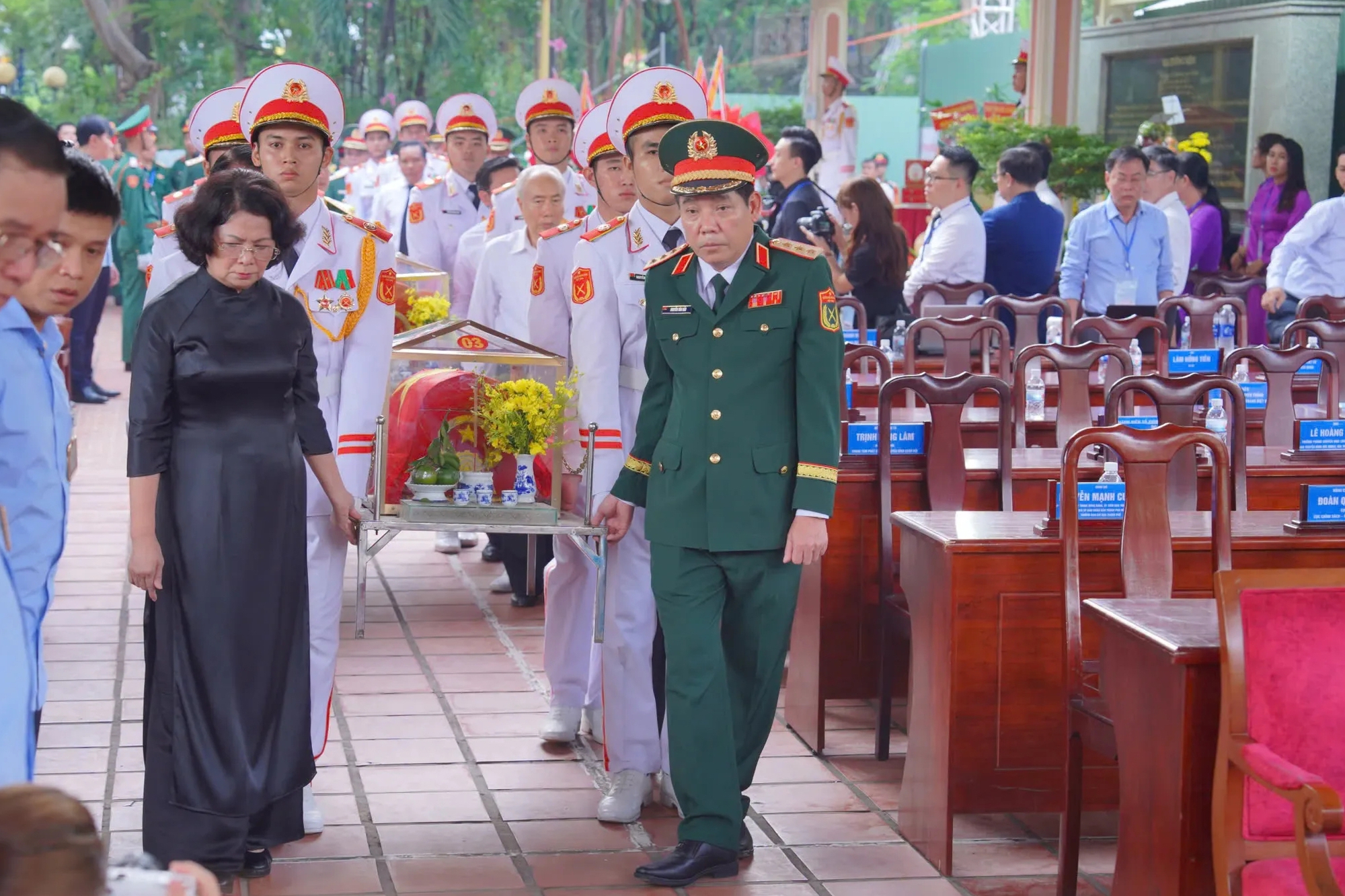 Toàn cảnh lễ triển khai tìm kiếm hài cốt liệt sĩ tại công viên Lê Thị Riêng- Ảnh 3.