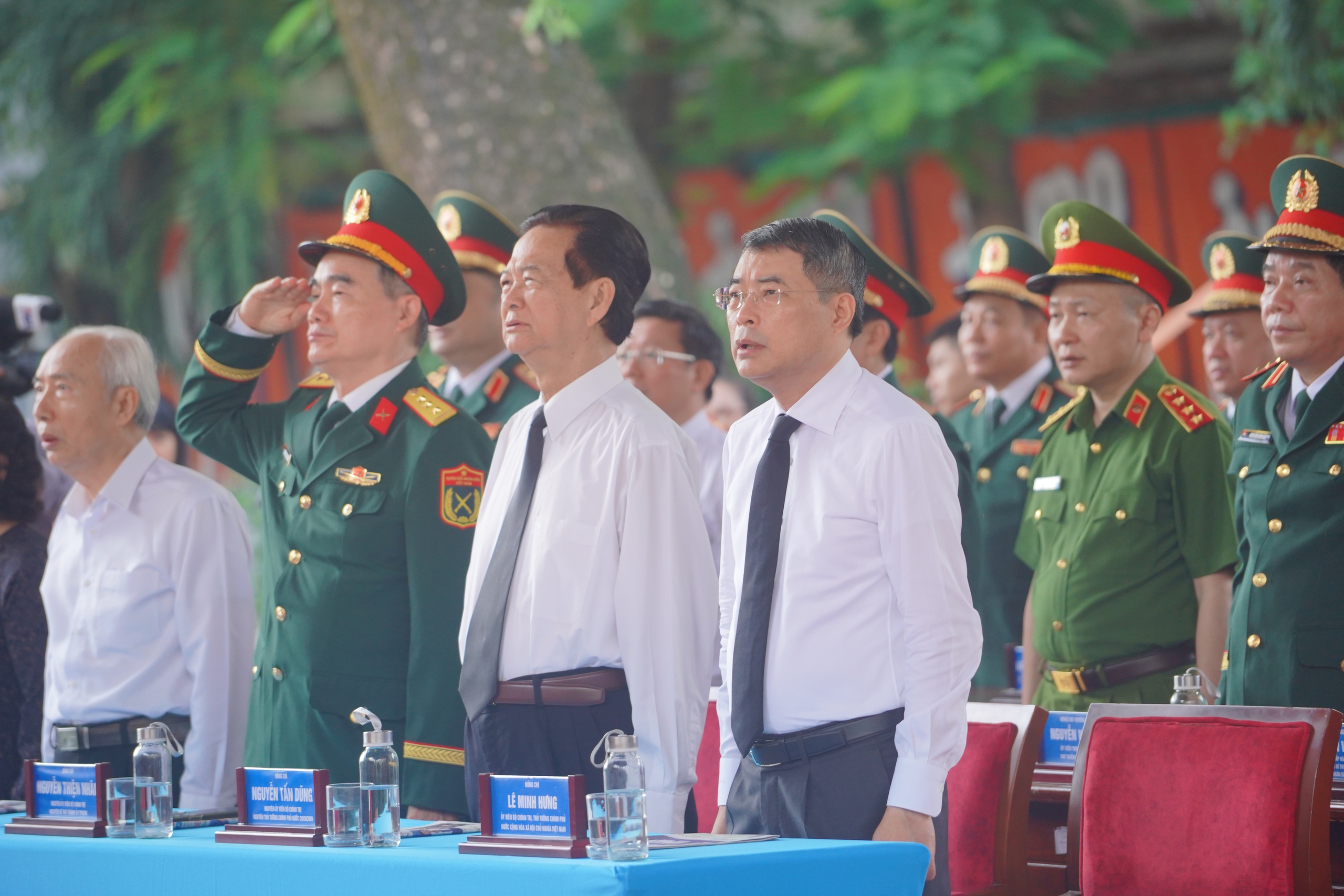 Toàn cảnh lễ triển khai tìm kiếm hài cốt liệt sĩ tại công viên Lê Thị Riêng- Ảnh 4.
