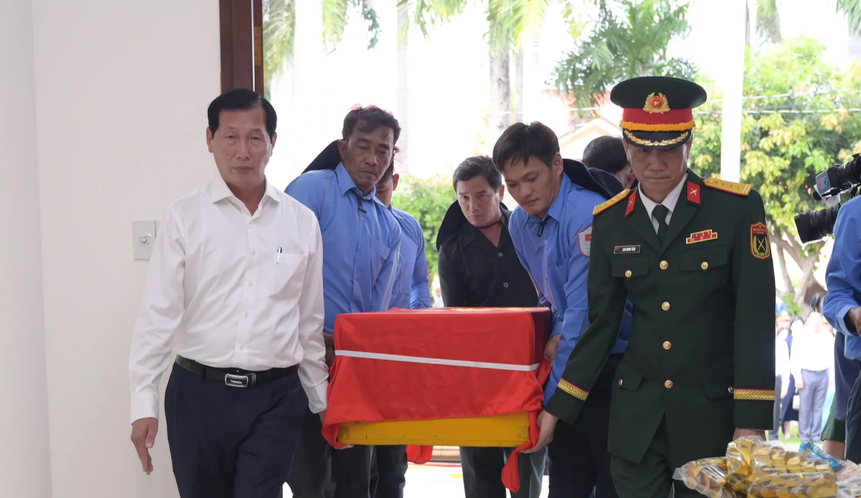 Hai Đội K92 và K93 tìm quy tập 6.871 hài cốt liệt sĩ trong 21 năm - Ảnh 2.