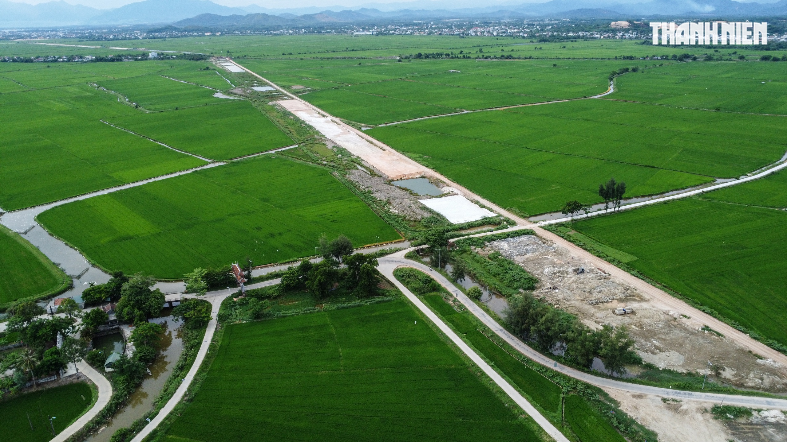 Cận cảnh tuyến đường hơn 1.100 tỉ ở Huế thi công ì ạch, lãnh đạo yêu cầu thay chủ đầu tư- Ảnh 1.