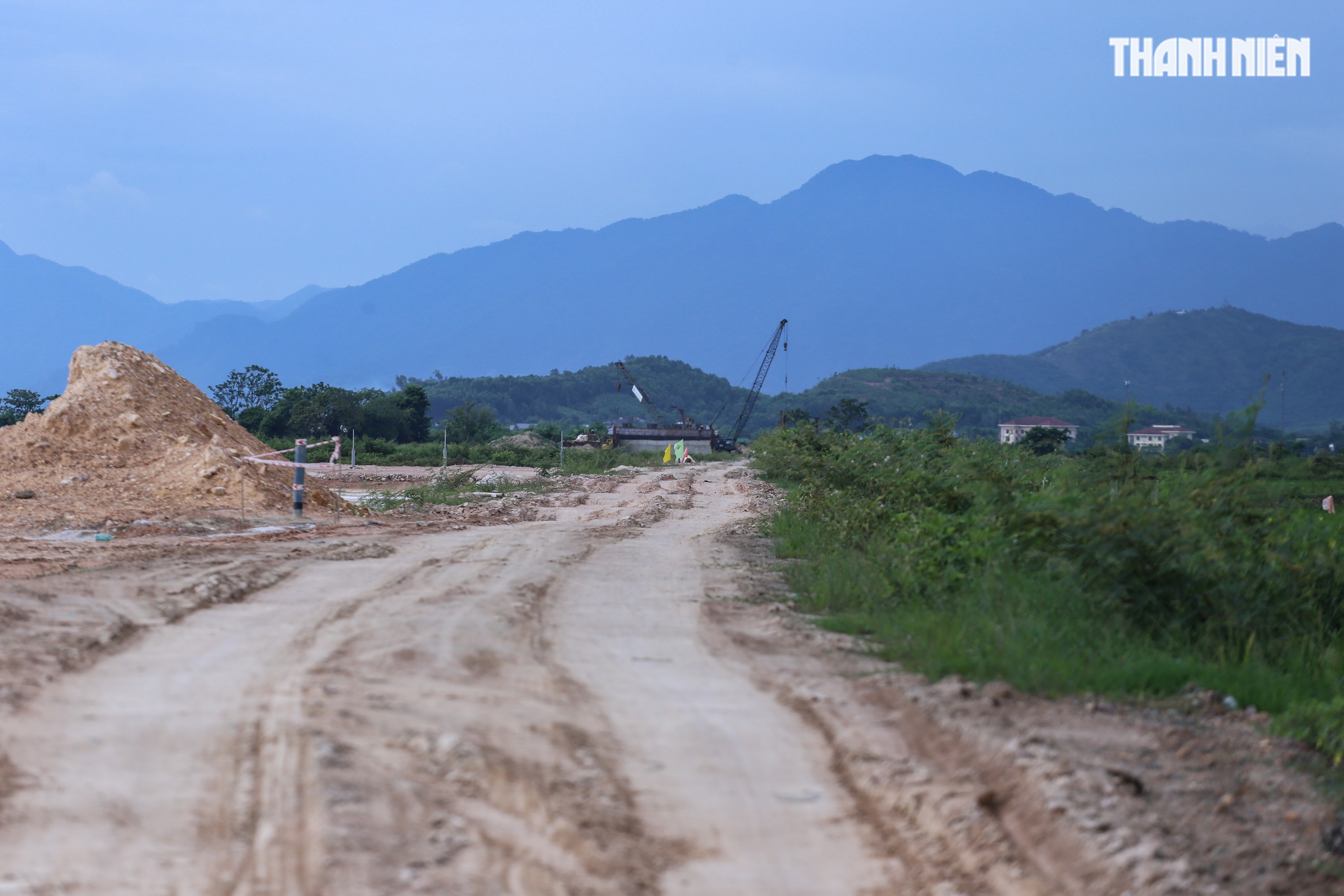 Cận cảnh tuyến đường hơn 1.100 tỉ ở Huế thi công ì ạch, lãnh đạo yêu cầu thay chủ đầu tư- Ảnh 10.