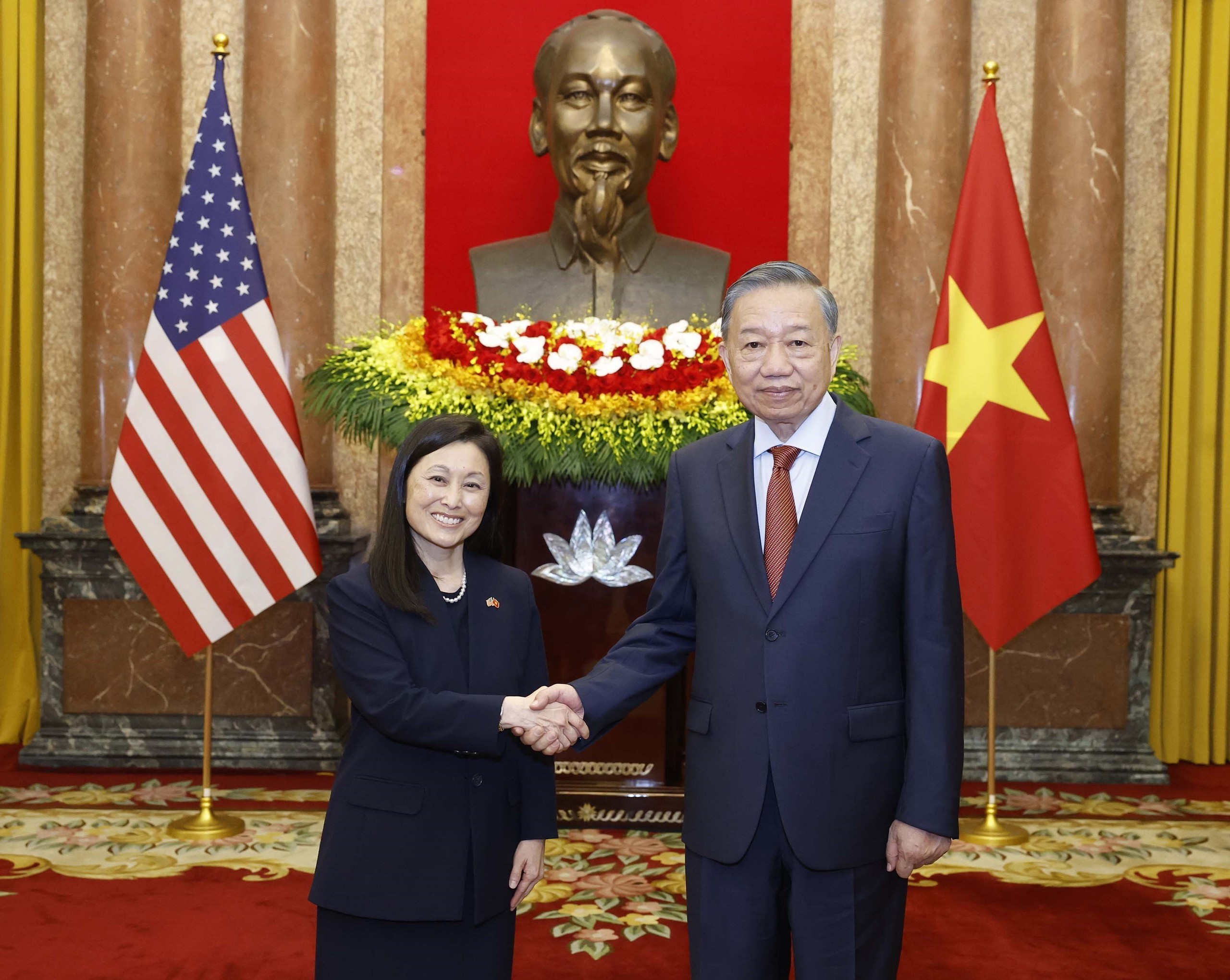 Tân đại sứ Mỹ tại Việt Nam trình quốc thư, bắt đầu nhiệm kỳ- Ảnh 1.