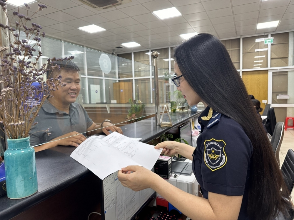 Quyết liệt chống buôn lậu, hàng giả và xâm phạm sở hữu trí tuệ- Ảnh 3.