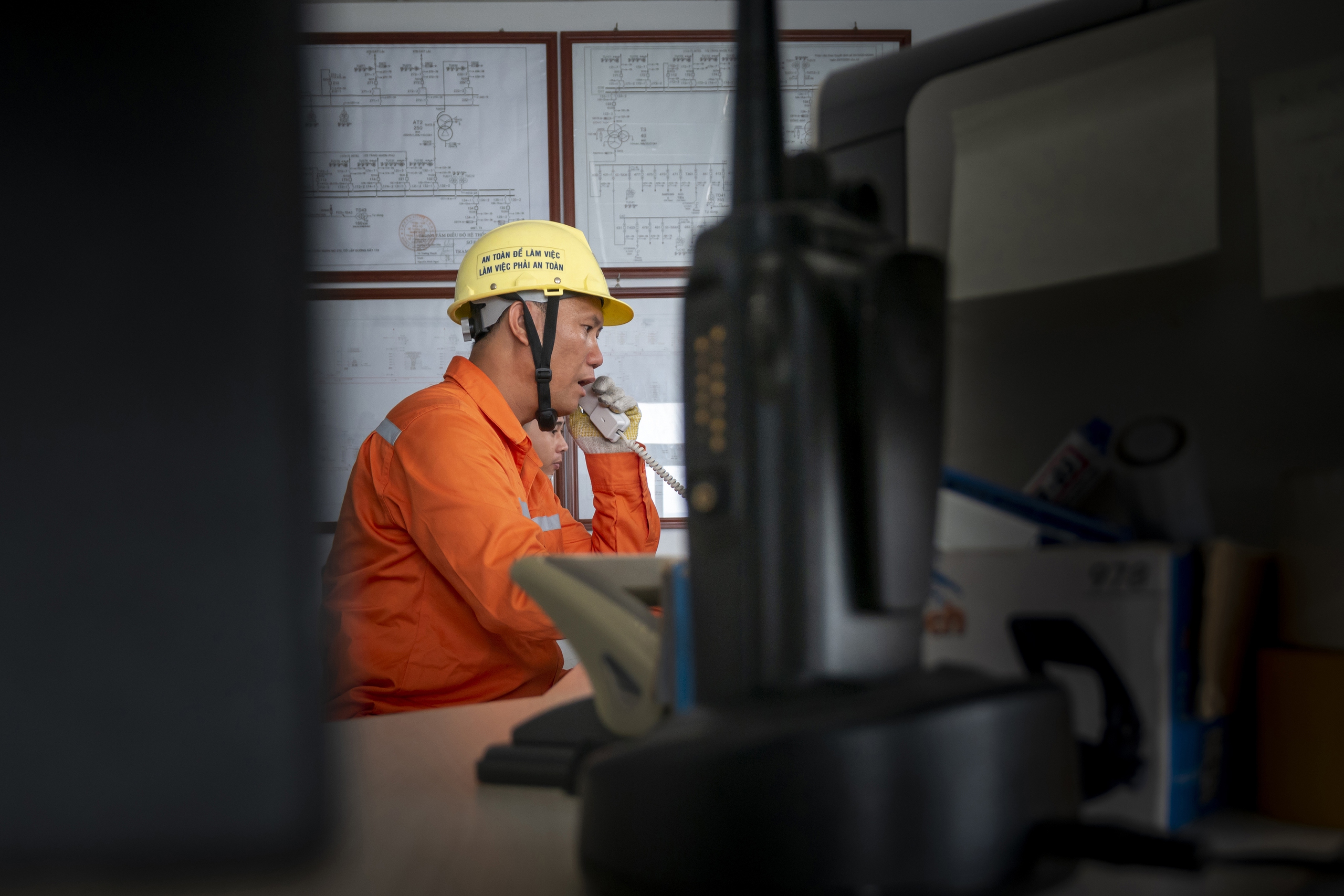 Ảnh dự thi: Nhà máy điện công nghệ cao - Ảnh 1.