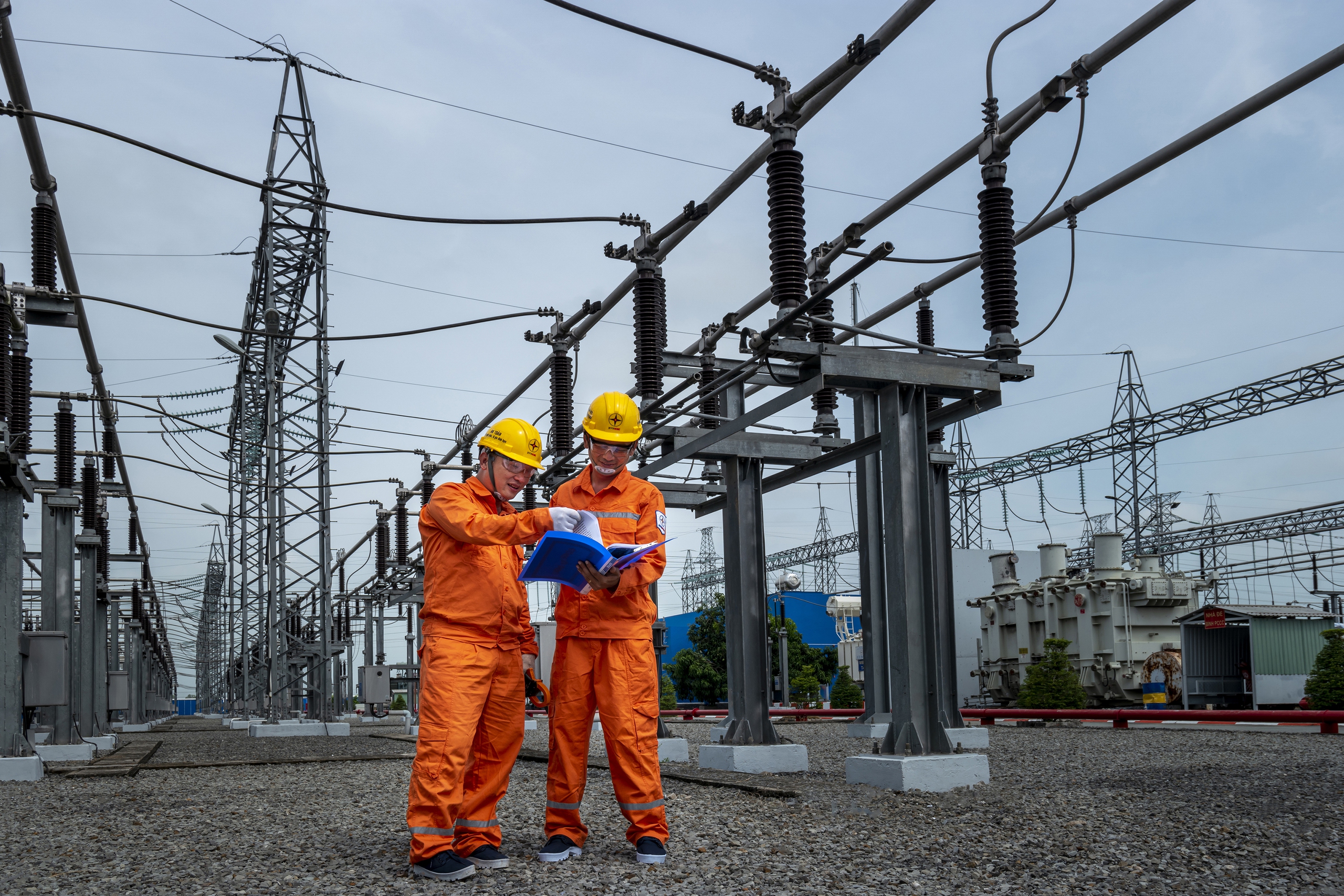 Ảnh dự thi: Nhà máy điện công nghệ cao - Ảnh 7.