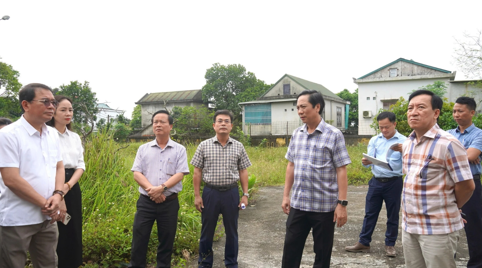 Cấp thiết xử lý trụ sở dôi dư: Cơ hội tái cấu trúc đô thị Quảng Trị- Ảnh 4.