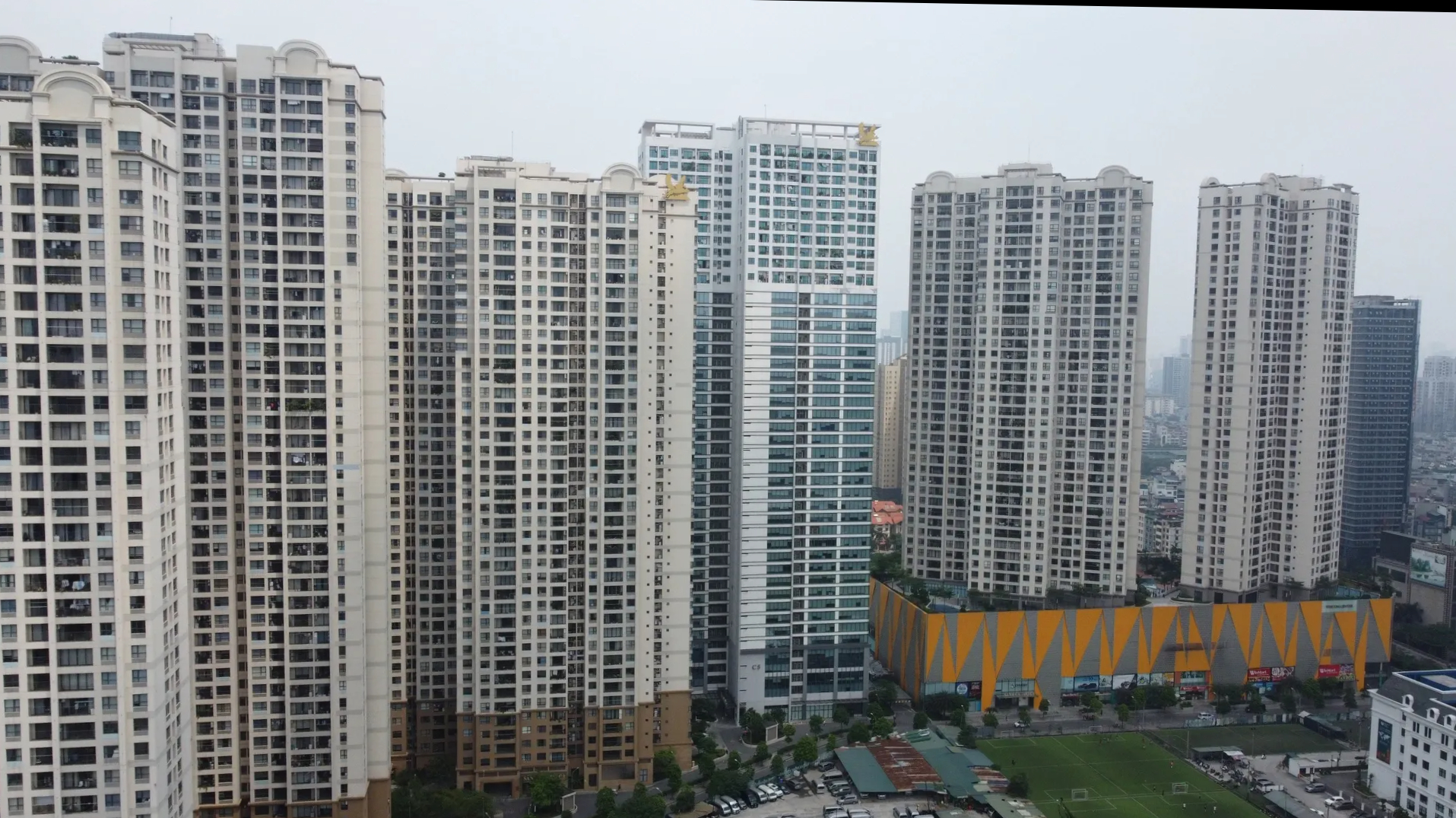 'Nghịch lý' chung cư Hà Nội: Giao dịch chững, giá mở bán mới vẫn tăng - Ảnh 1.