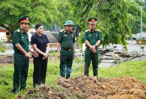 Quảng Ngãi tìm thấy 3 hài cốt liệt sĩ, đẩy nhanh lấy mẫu ADN- Ảnh 1.