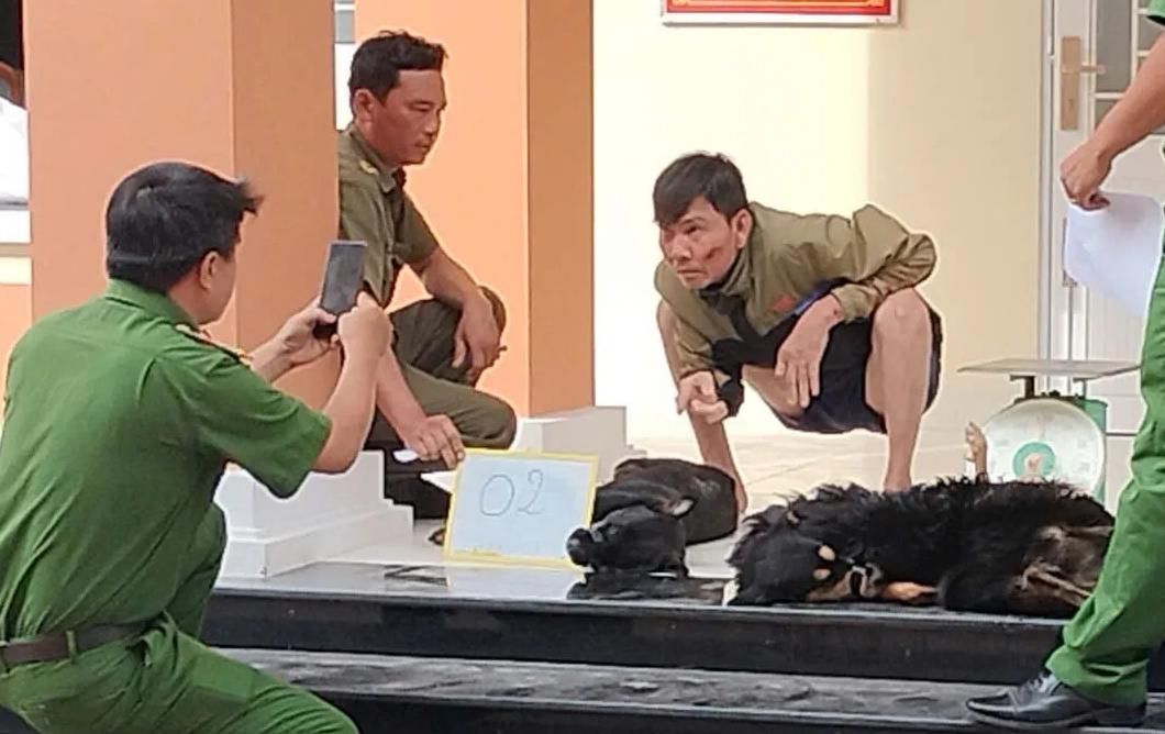 Tây Ninh: Va chạm giao thông, lật tẩy ‘cẩu tặc’ mang súng điện chống trả - Ảnh 1.