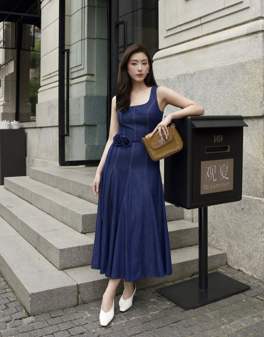 5 xu hướng denim vừa quen vừa lạ, giúp nàng làm mới tủ đồ giao mùa - Ảnh 1.