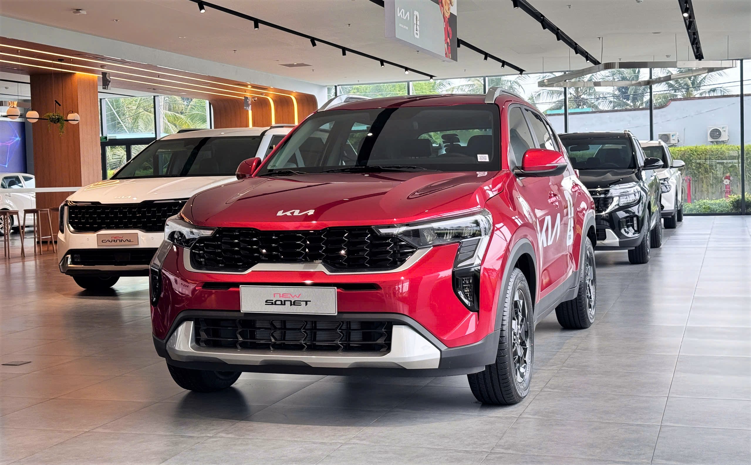 4 mẫu SUV, crossover giá thấp 'không tưởng' khi thị trường ô tô lại đua giảm giá - Ảnh 3.