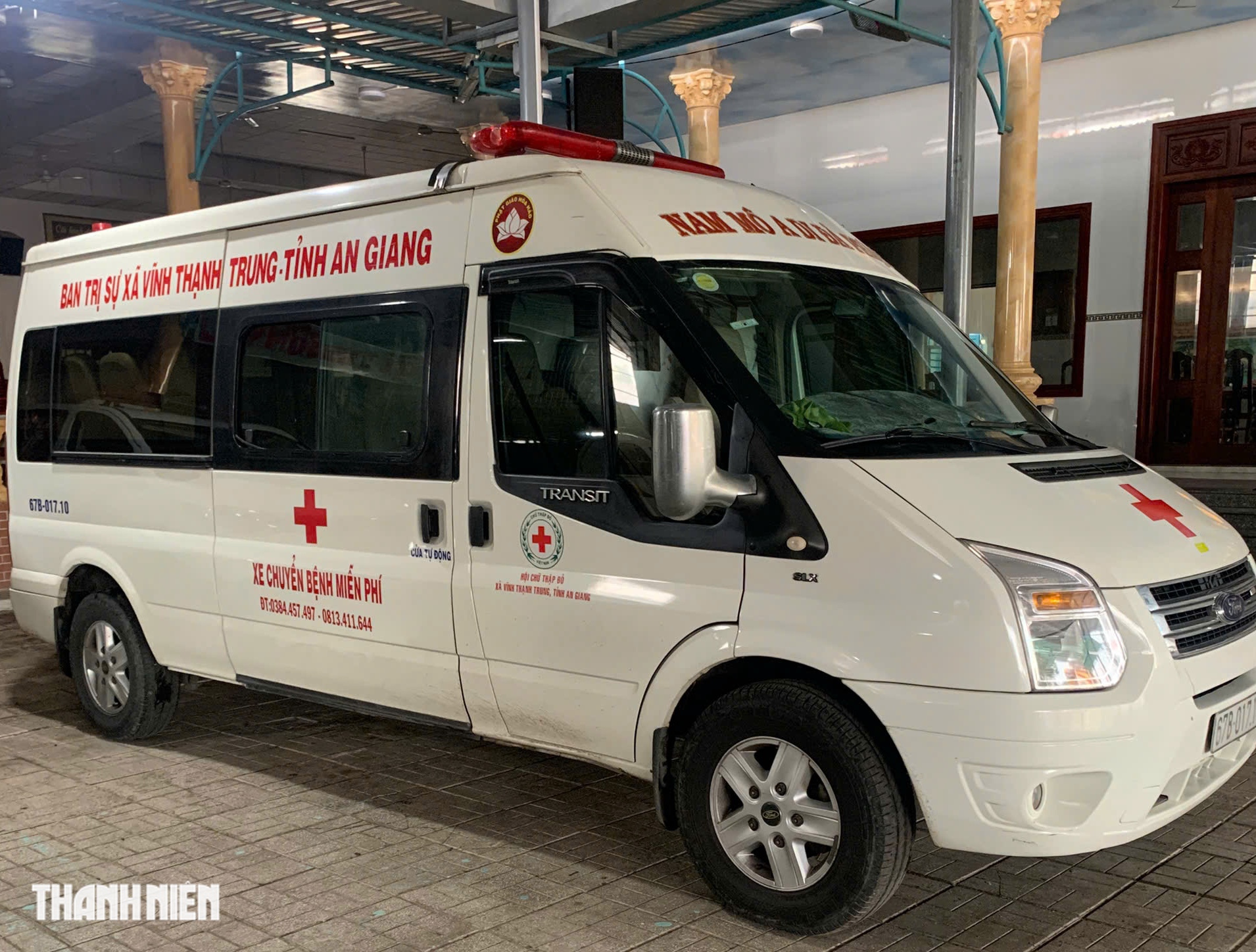 Đem đạo giúp đời: Đội xe cấp cứu 0 đồng của đạo Phật giáo Hòa hảo - Ảnh 1.
