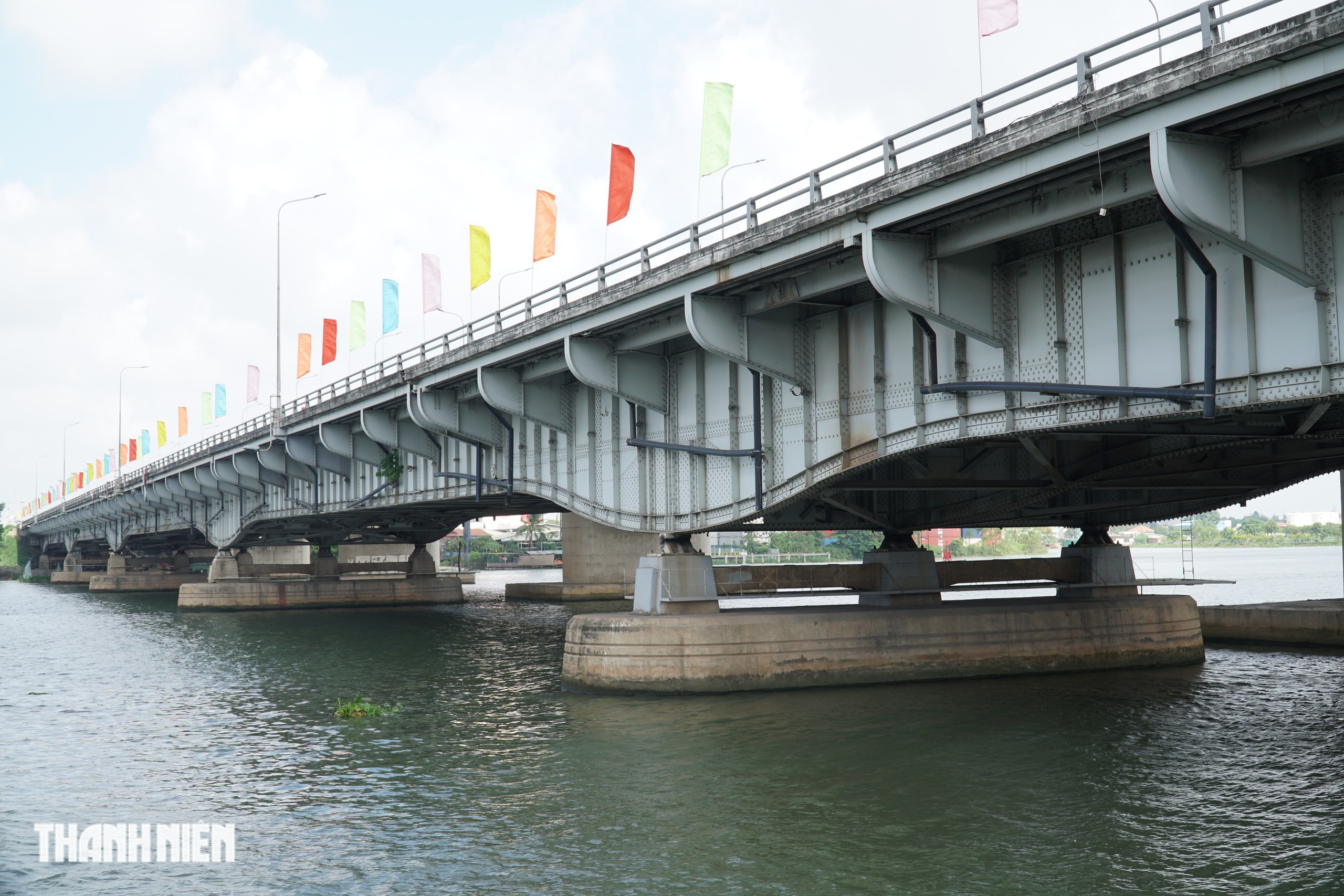 Cầu Đồng Nai cũ xây năm 1964 kết cấu thế nào, vì sao phải nâng tĩnh không?- Ảnh 6.