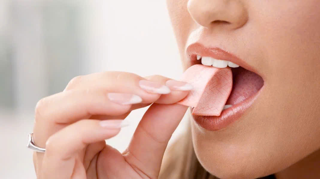 Nhai kẹo cao su có giúp tập trung ? - Ảnh 1.