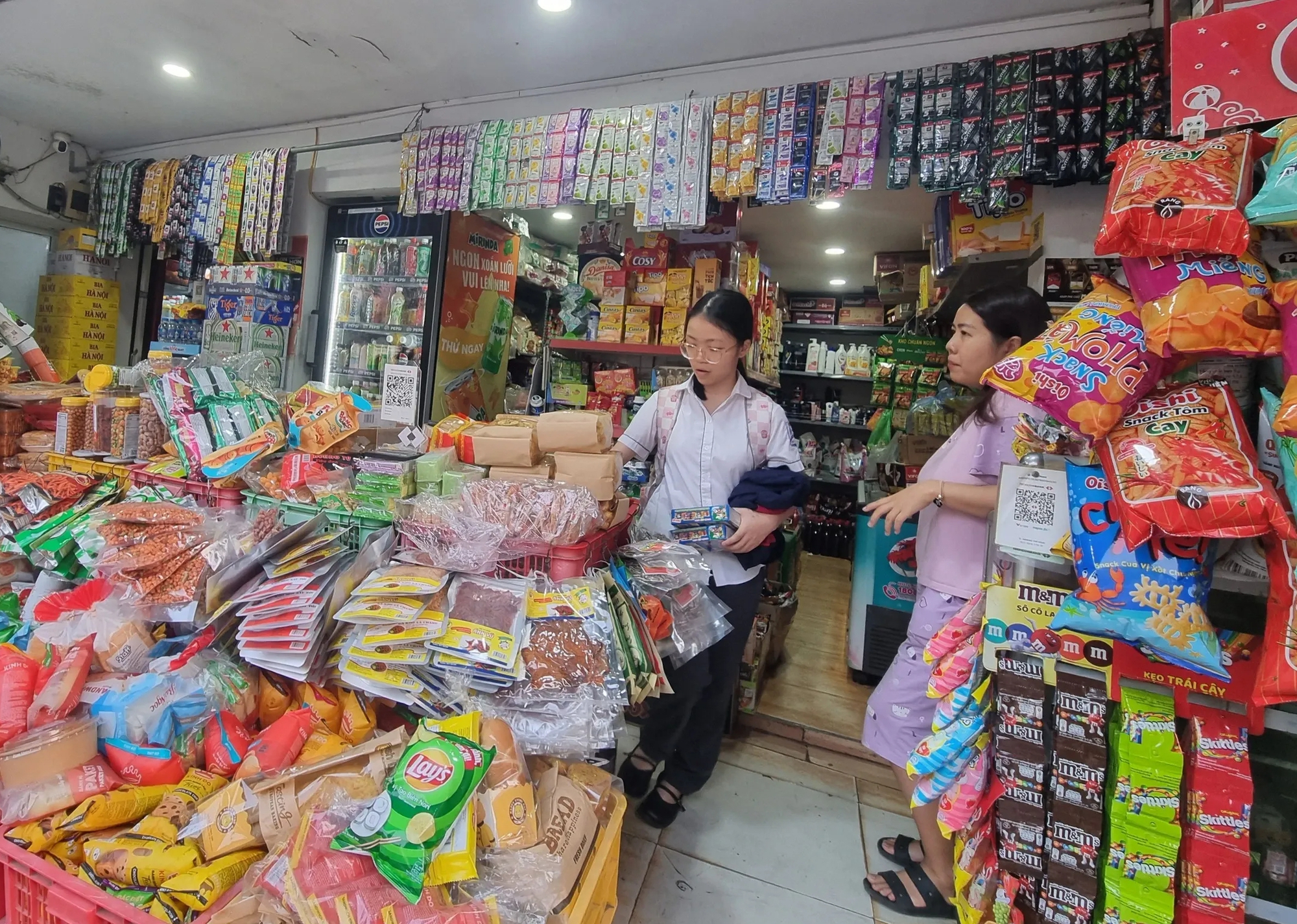 Cử tri đề xuất nâng doanh thu miễn thuế lên 3 tỉ đồng - Ảnh 2.