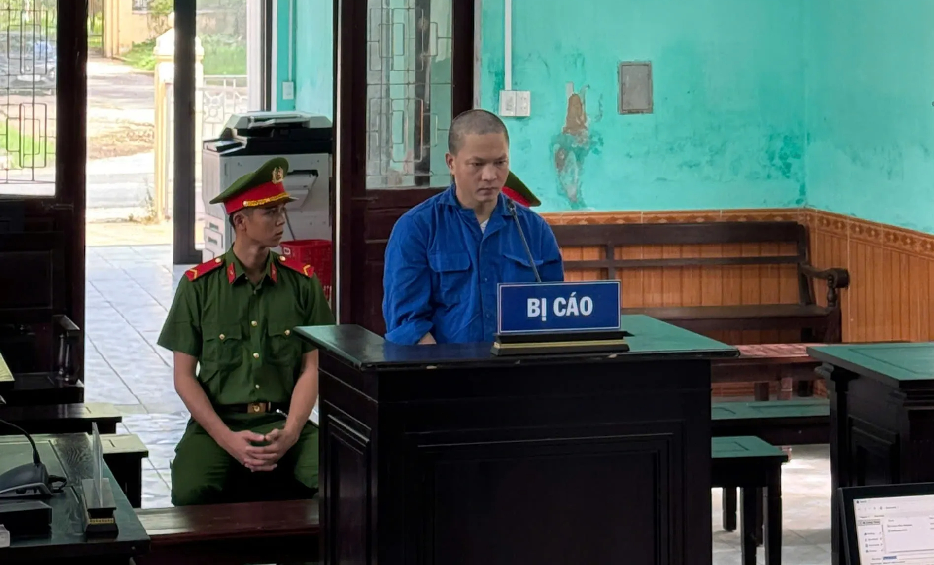 Phá gãy ngai vàng triều Nguyễn, Hồ Văn Phương Tâm lãnh 3 năm 6 tháng tù- Ảnh 1.