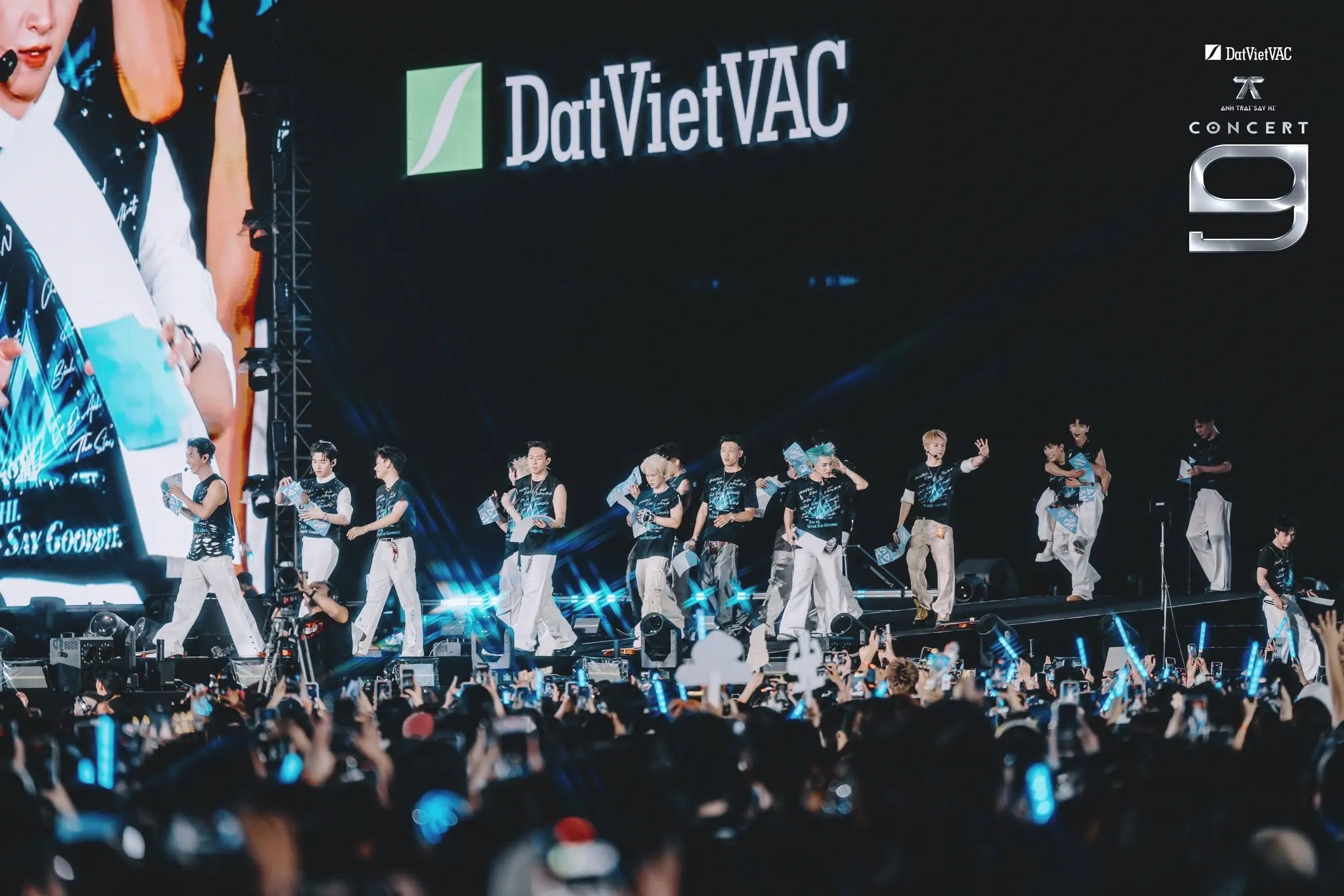 DatVietVAC chào bán cổ phiếu lần đầu với giá 54.800 đồng- Ảnh 1.