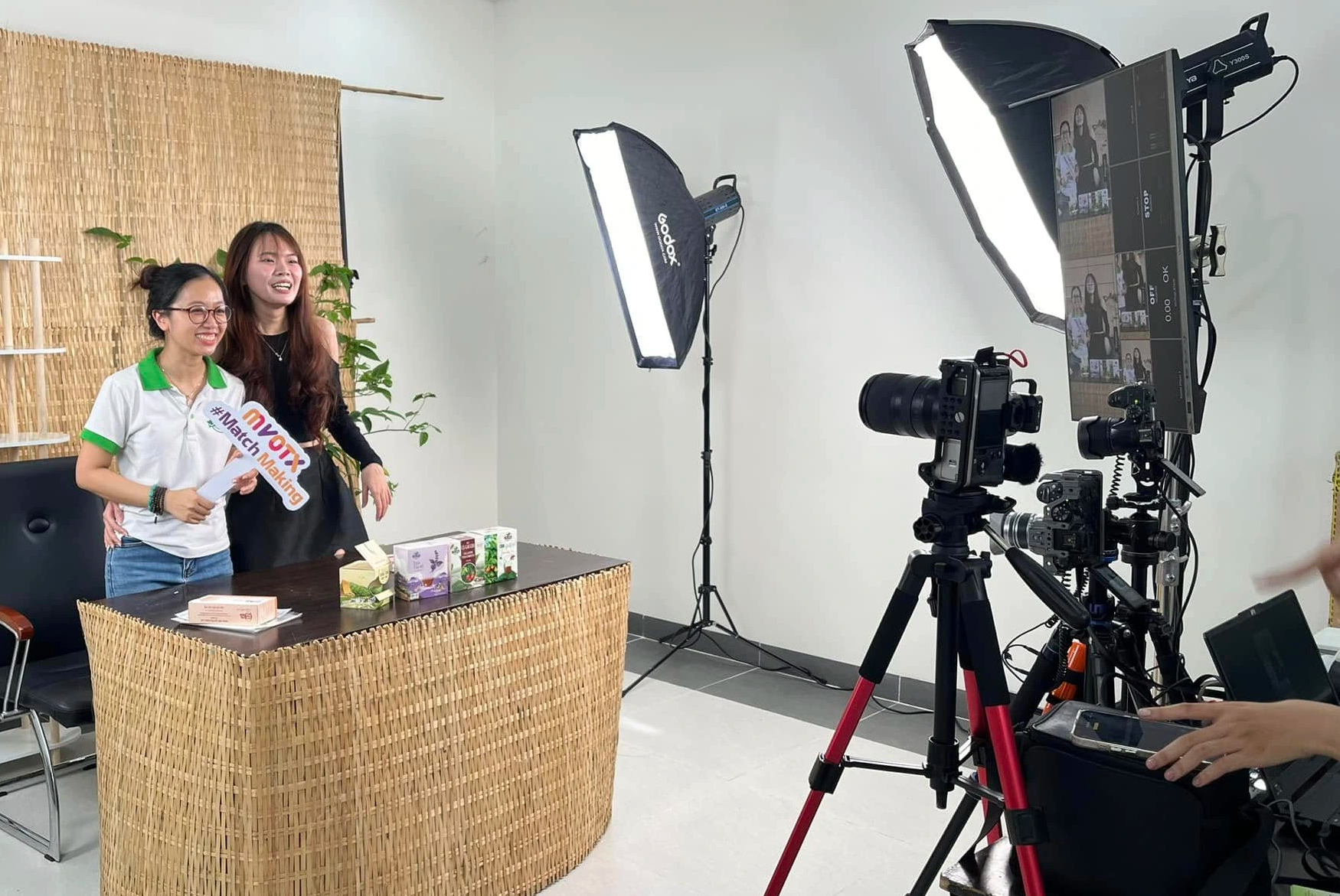 Từ nay đến cuối năm, nên kinh doanh gì để kiếm tiền ? - Ảnh 2.