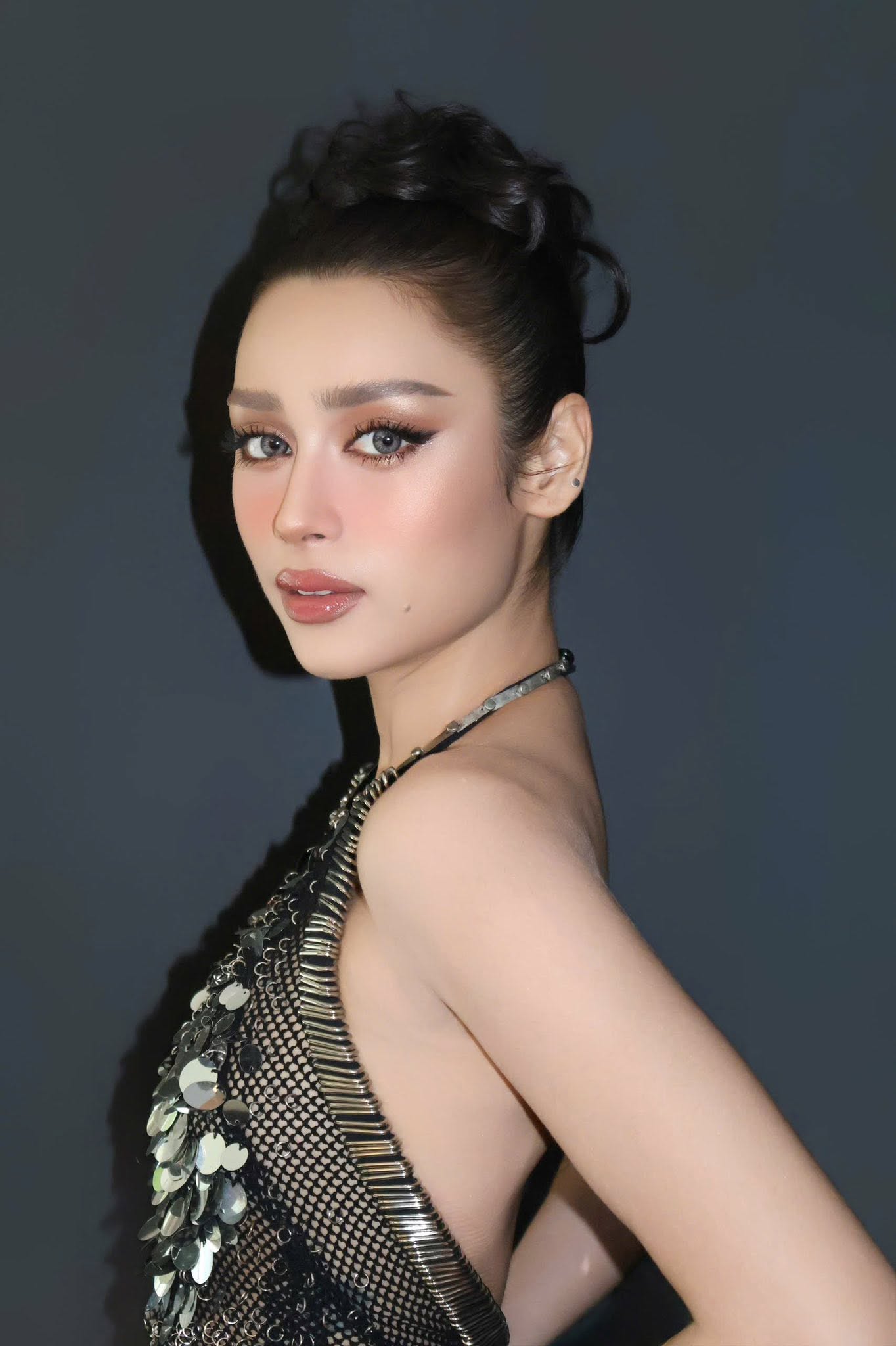 Nhan sắc đời thường của 'b&ocirc;ng hồng lai' vừa đăng quang Miss Grand Vietnam  - Ảnh 5.