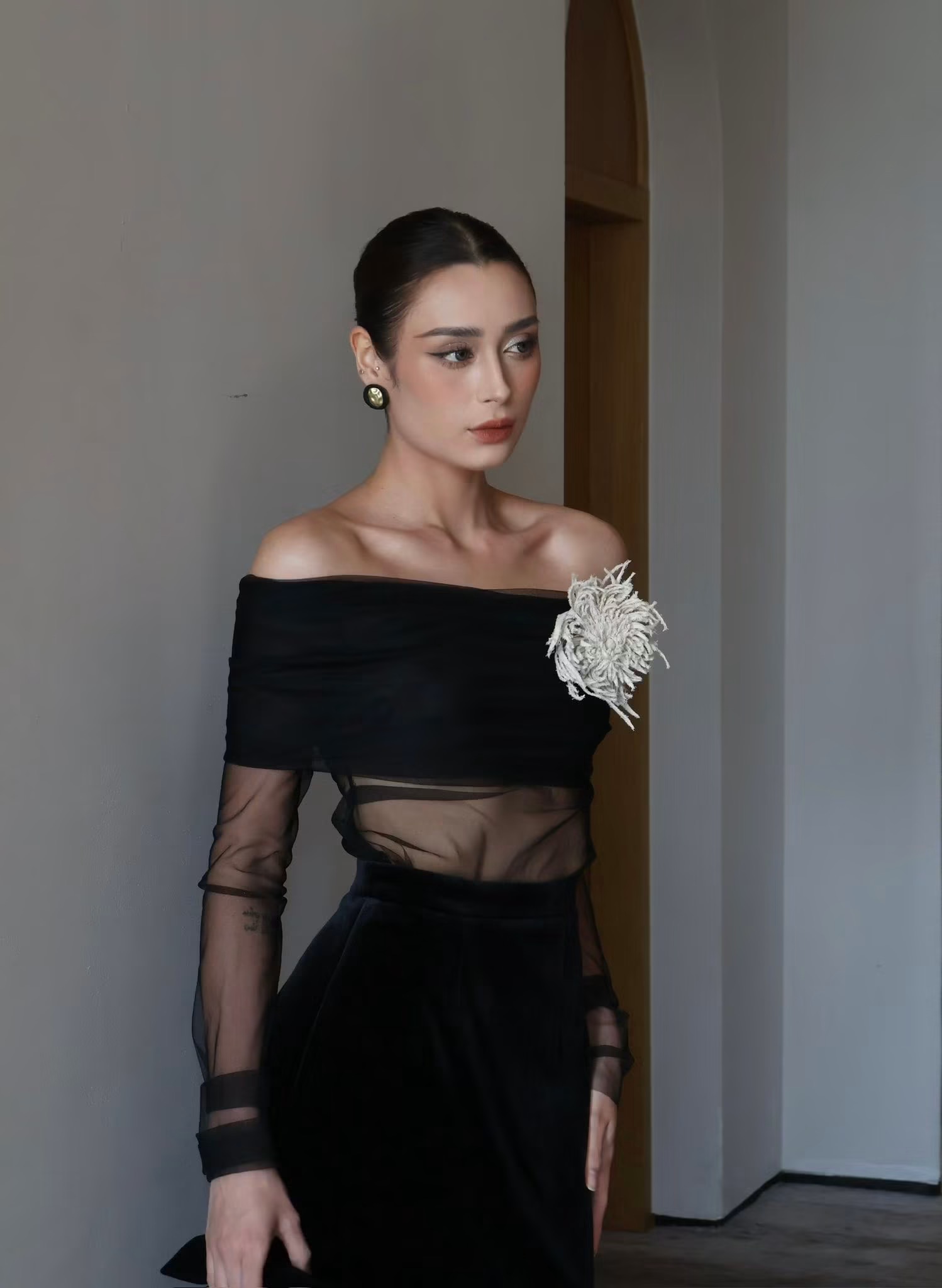 Nhan sắc đời thường của 'b&ocirc;ng hồng lai' vừa đăng quang Miss Grand Vietnam  - Ảnh 4.