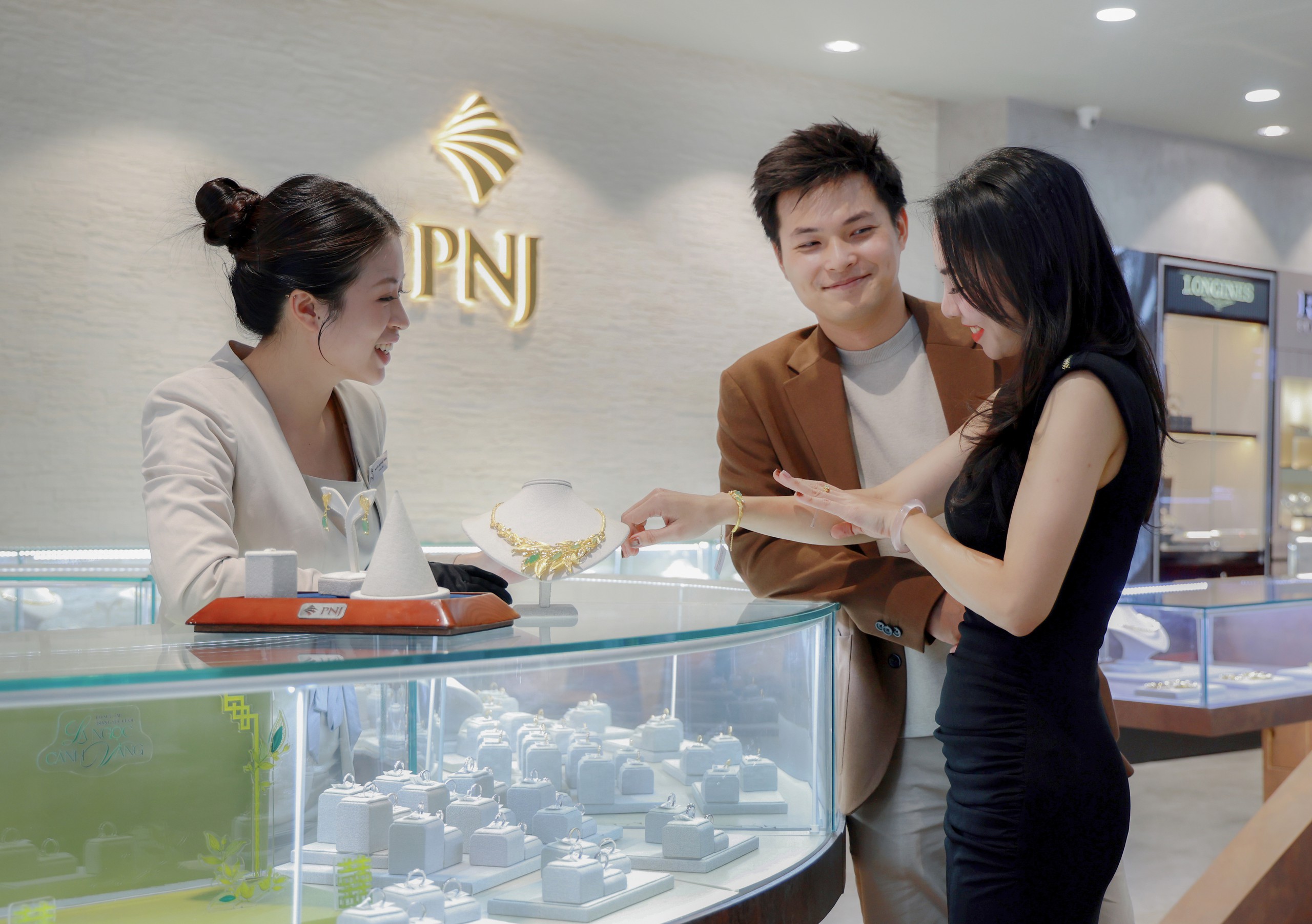 Vì sao PNJ duy trì mức nộp ngân sách nghìn tỉ nhiều năm liền? - Ảnh 3.