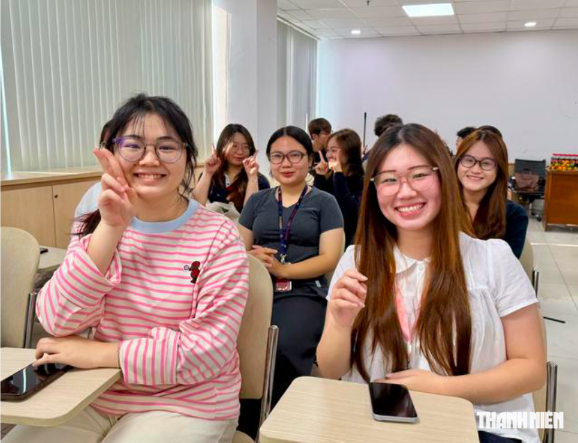 Chương trình tinh hoa Trường ĐH Văn Lang có điểm chuẩn cao hơn chương trình đại trà - Ảnh 1.