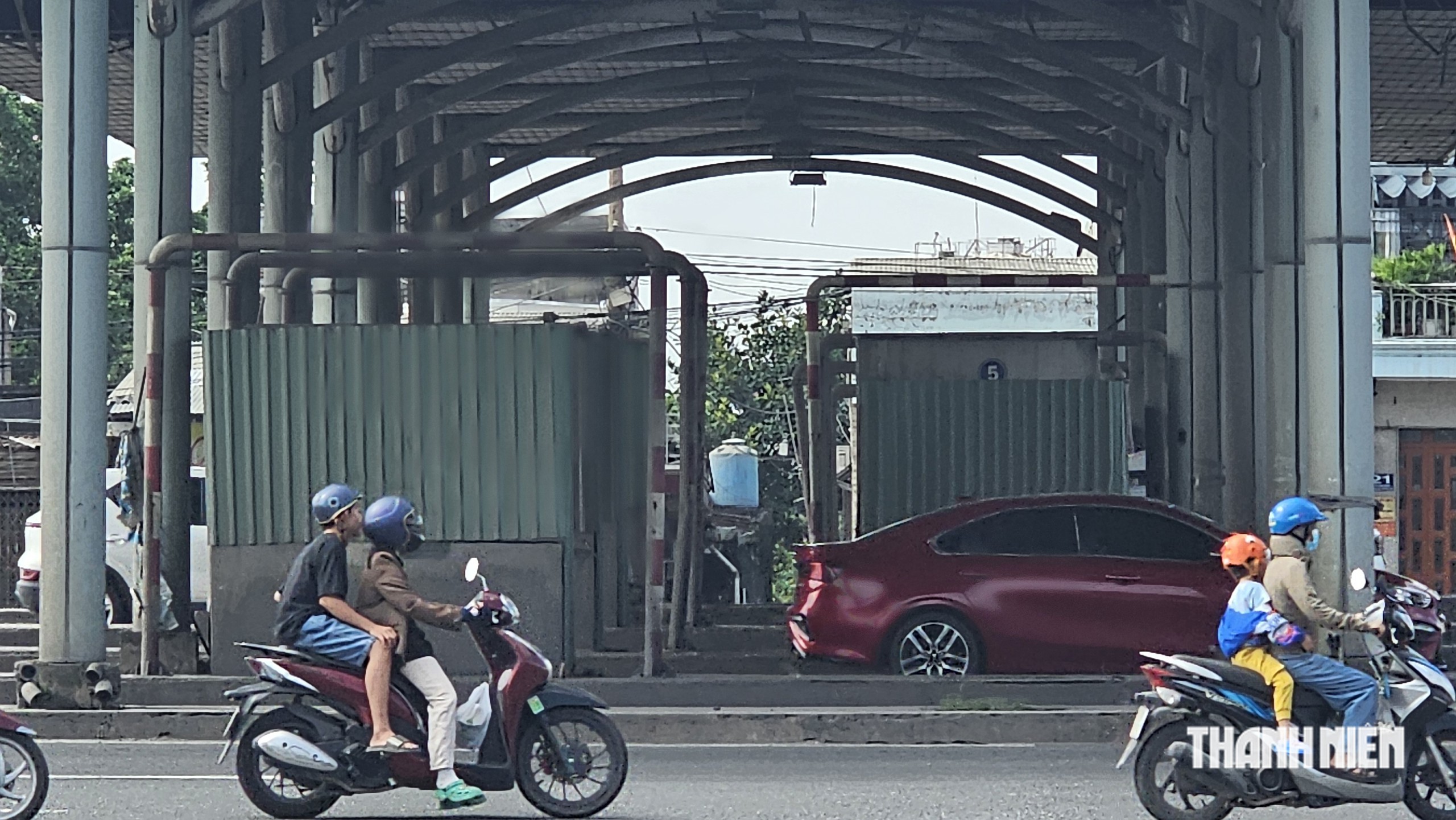 Chính thức tháo dỡ trạm thu phí cầu Đồng Nai- Ảnh 8.