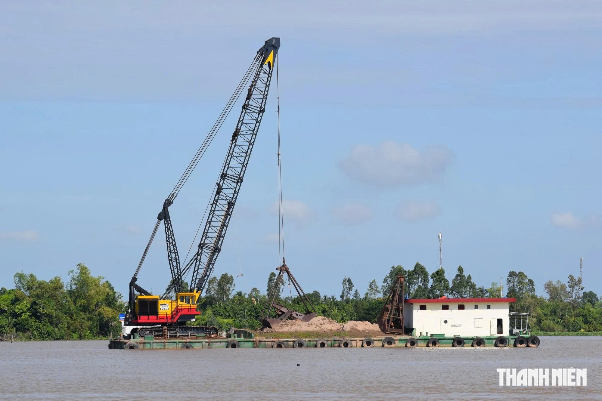 Công trình trọng điểm lại phập phồng lo thiếu vật liệu- Ảnh 1.